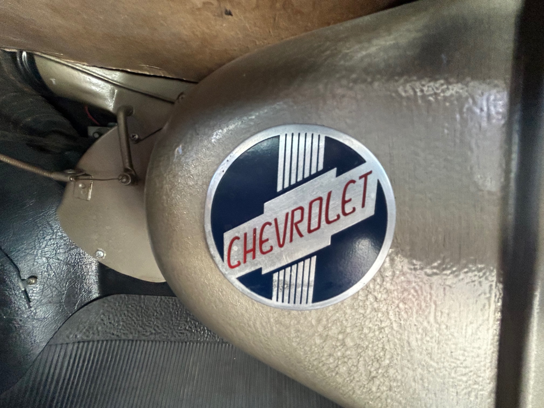 Vehicle photo 21