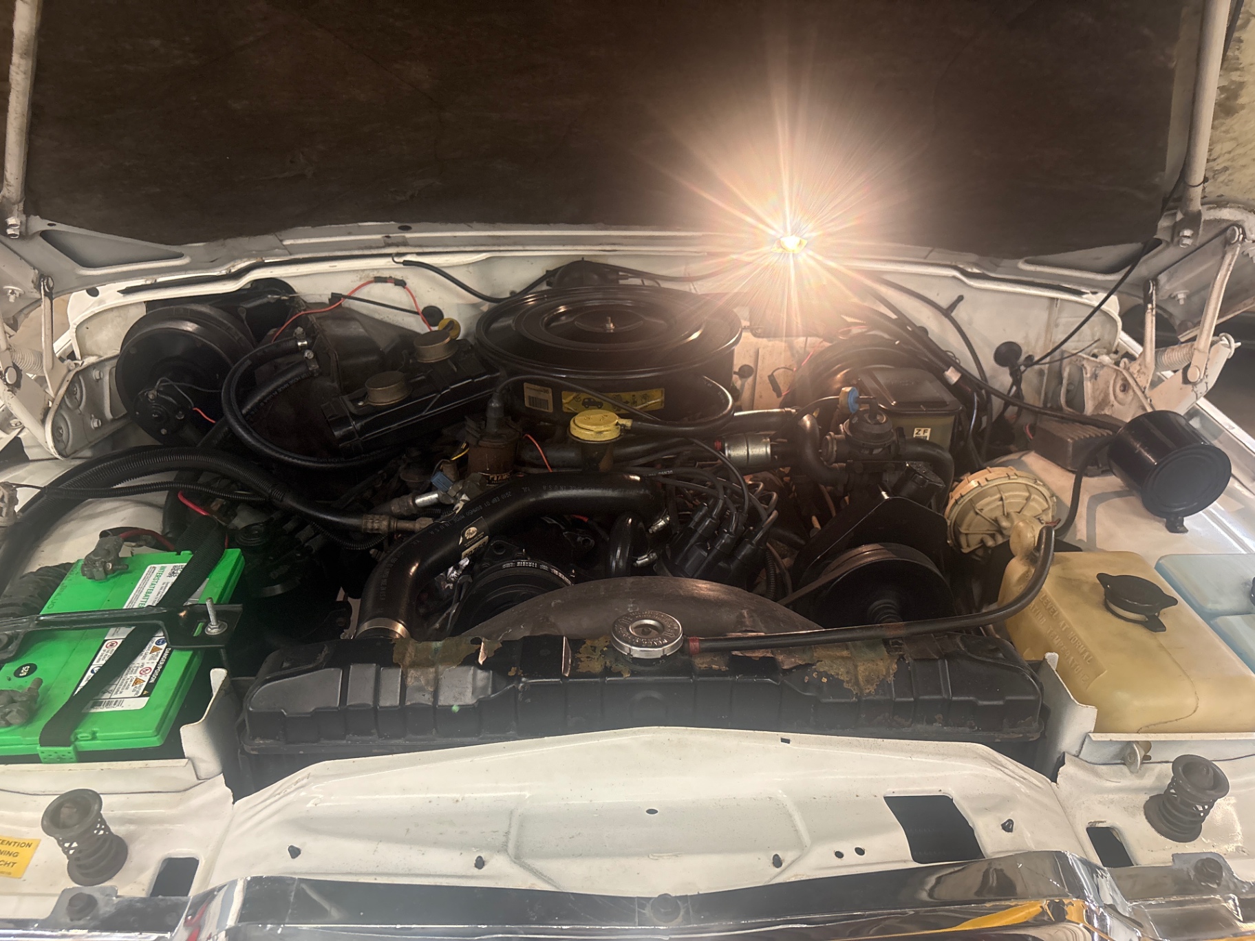 Vehicle photo 21