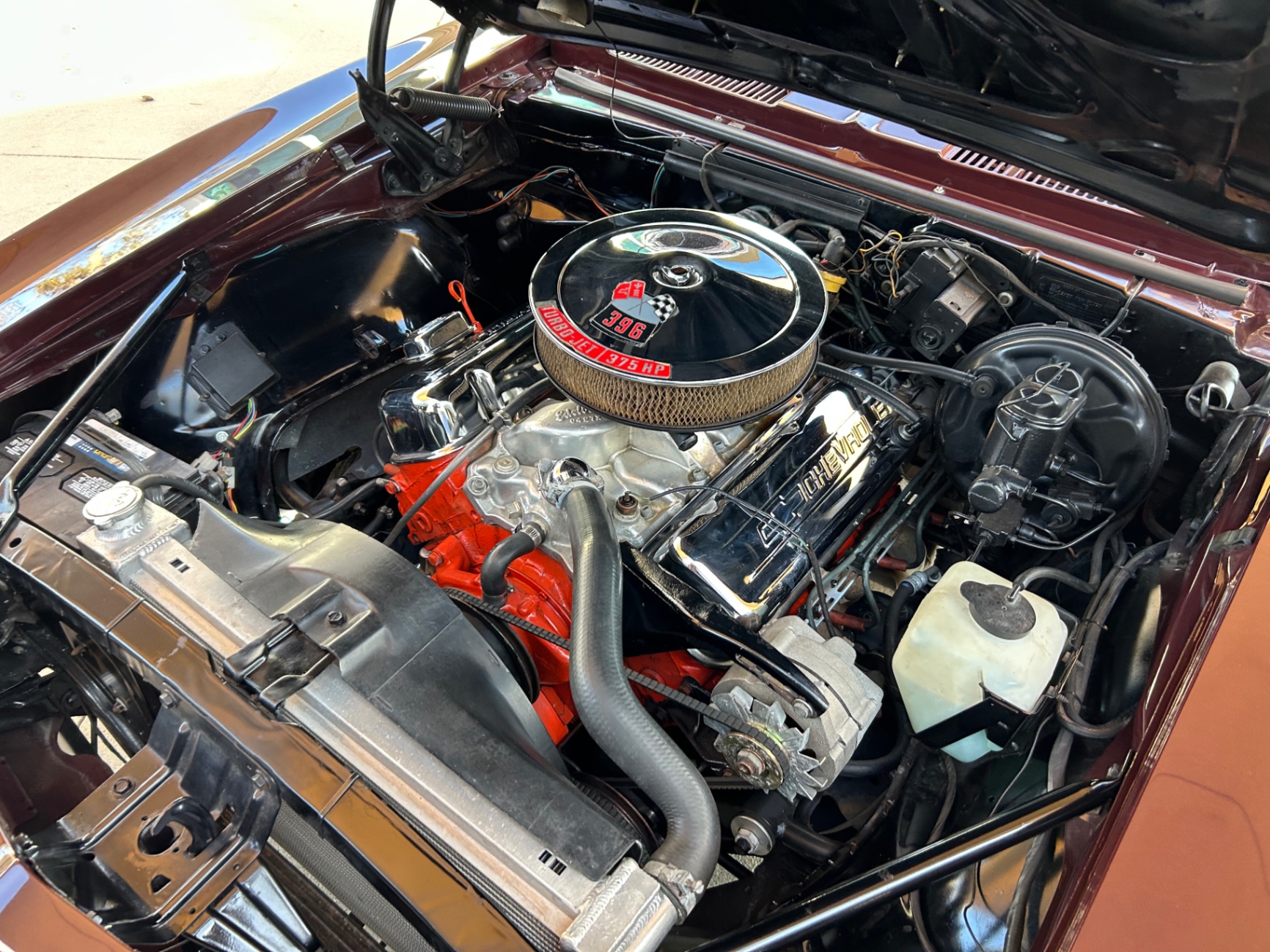 Vehicle photo 33