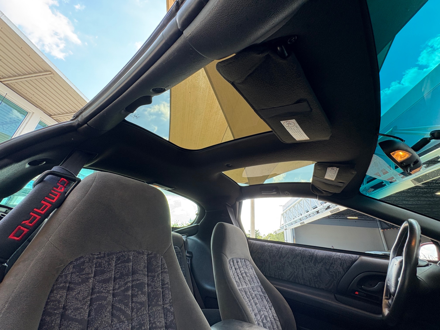 Vehicle photo 40