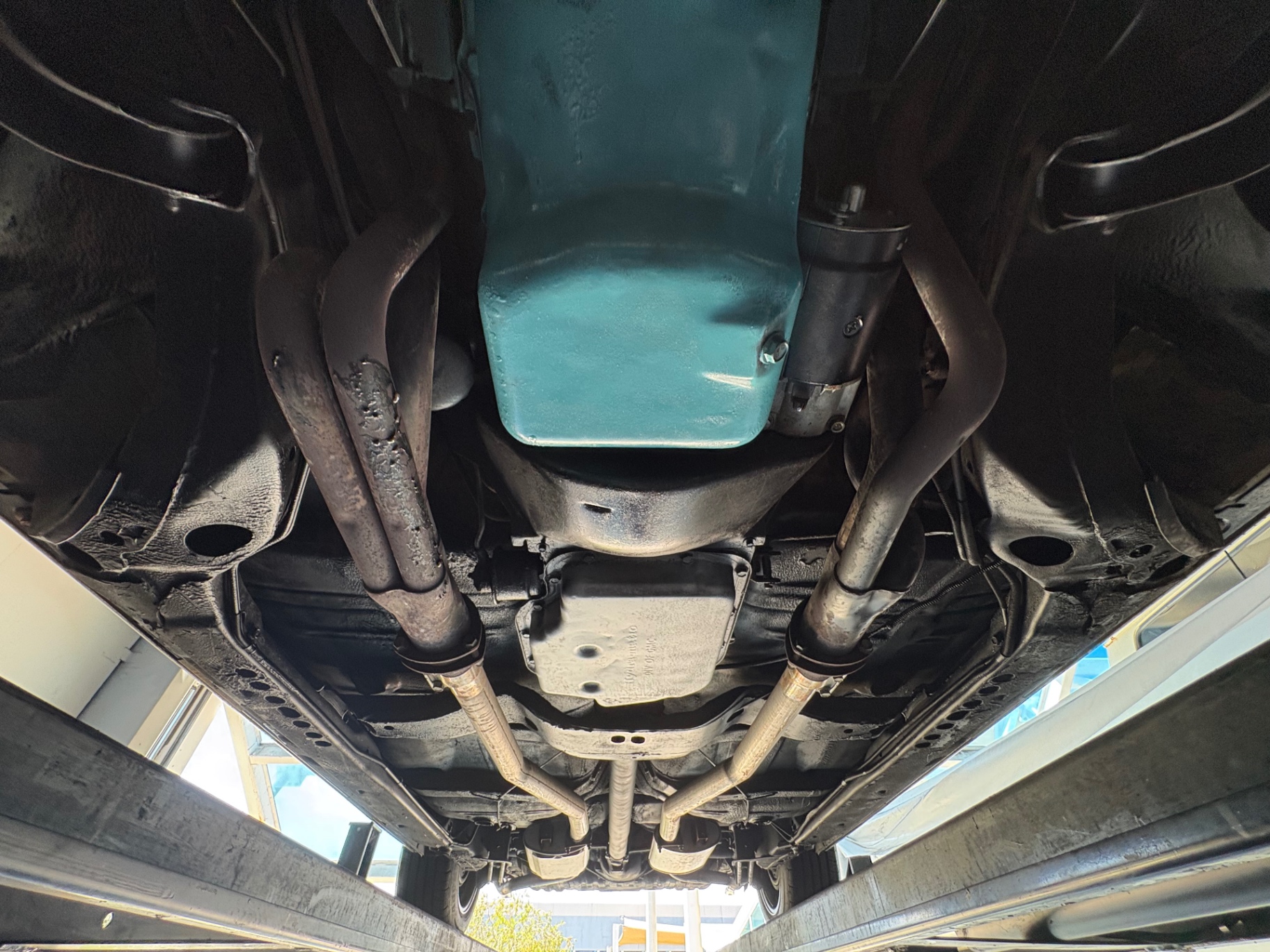 Vehicle photo 58