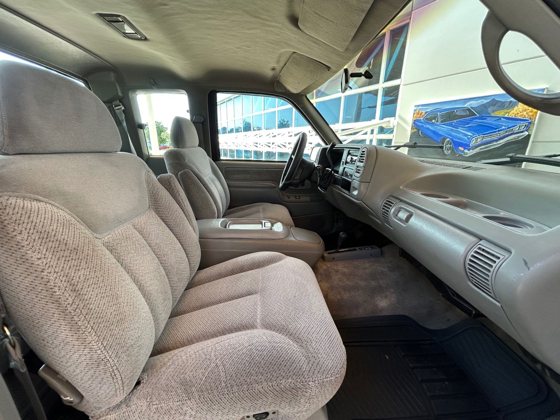 Vehicle photo 39