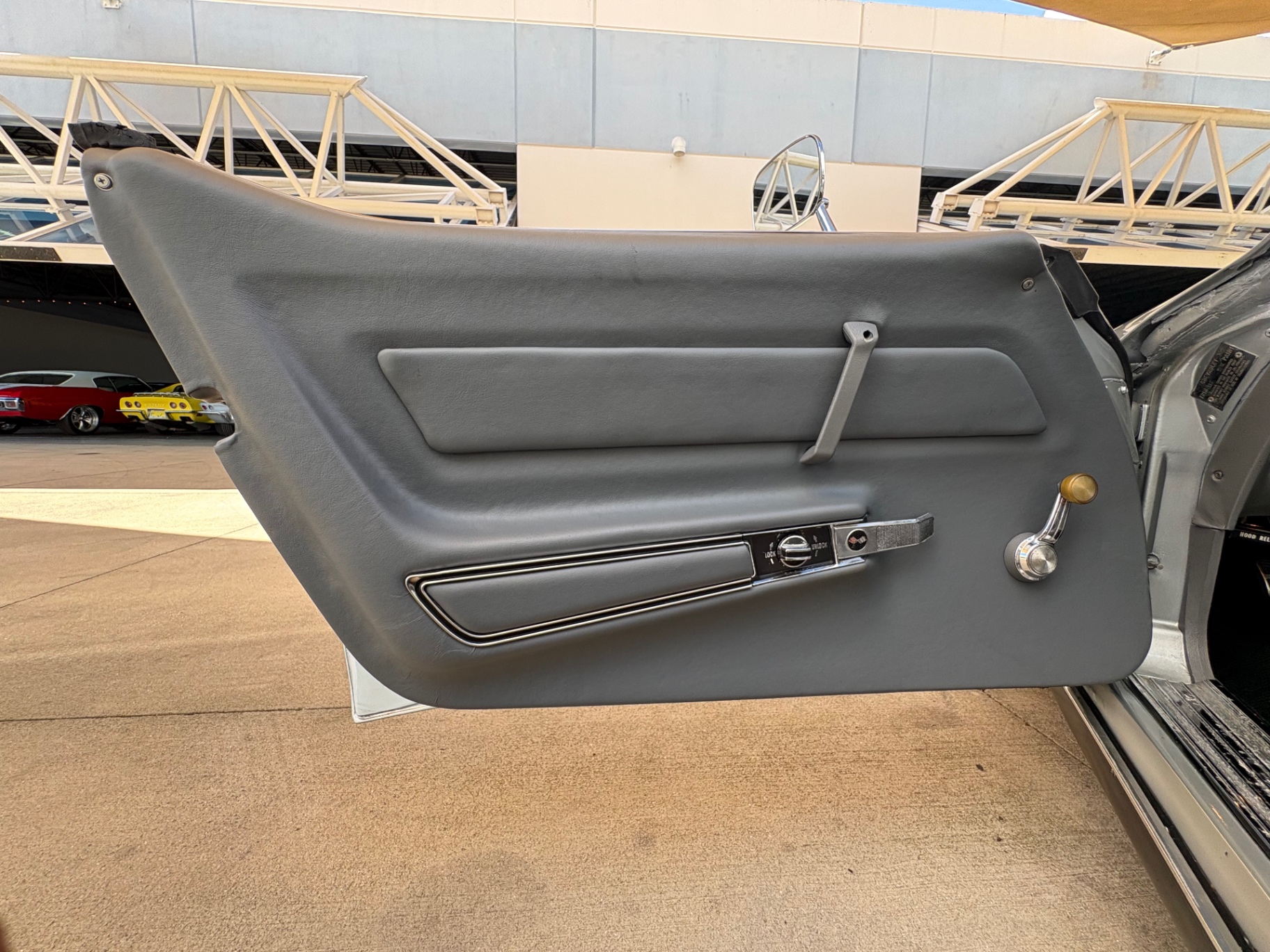 Vehicle photo 47