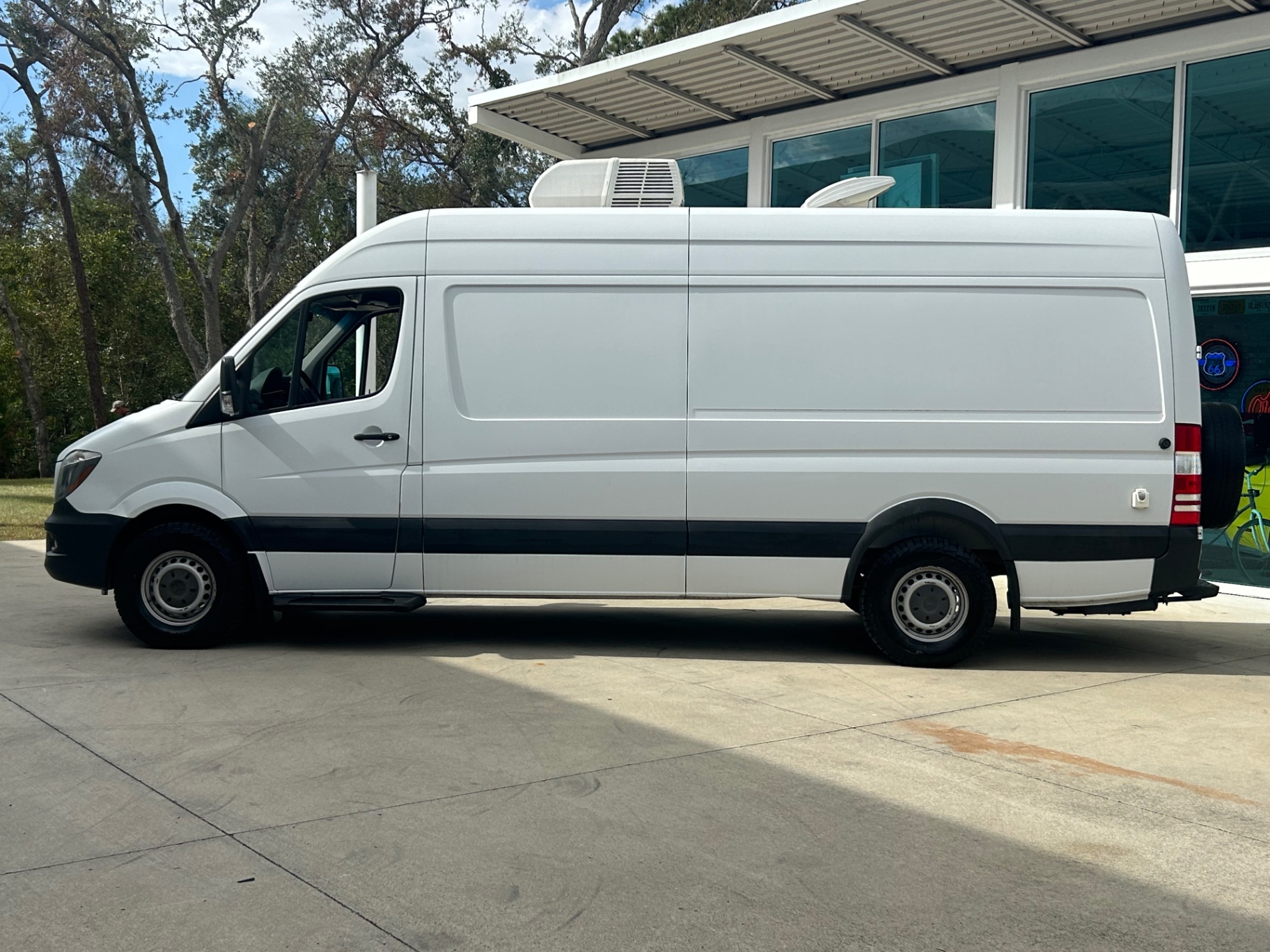 2014 Mercedes-Benz Sprinter Cargo Van Base photo 9