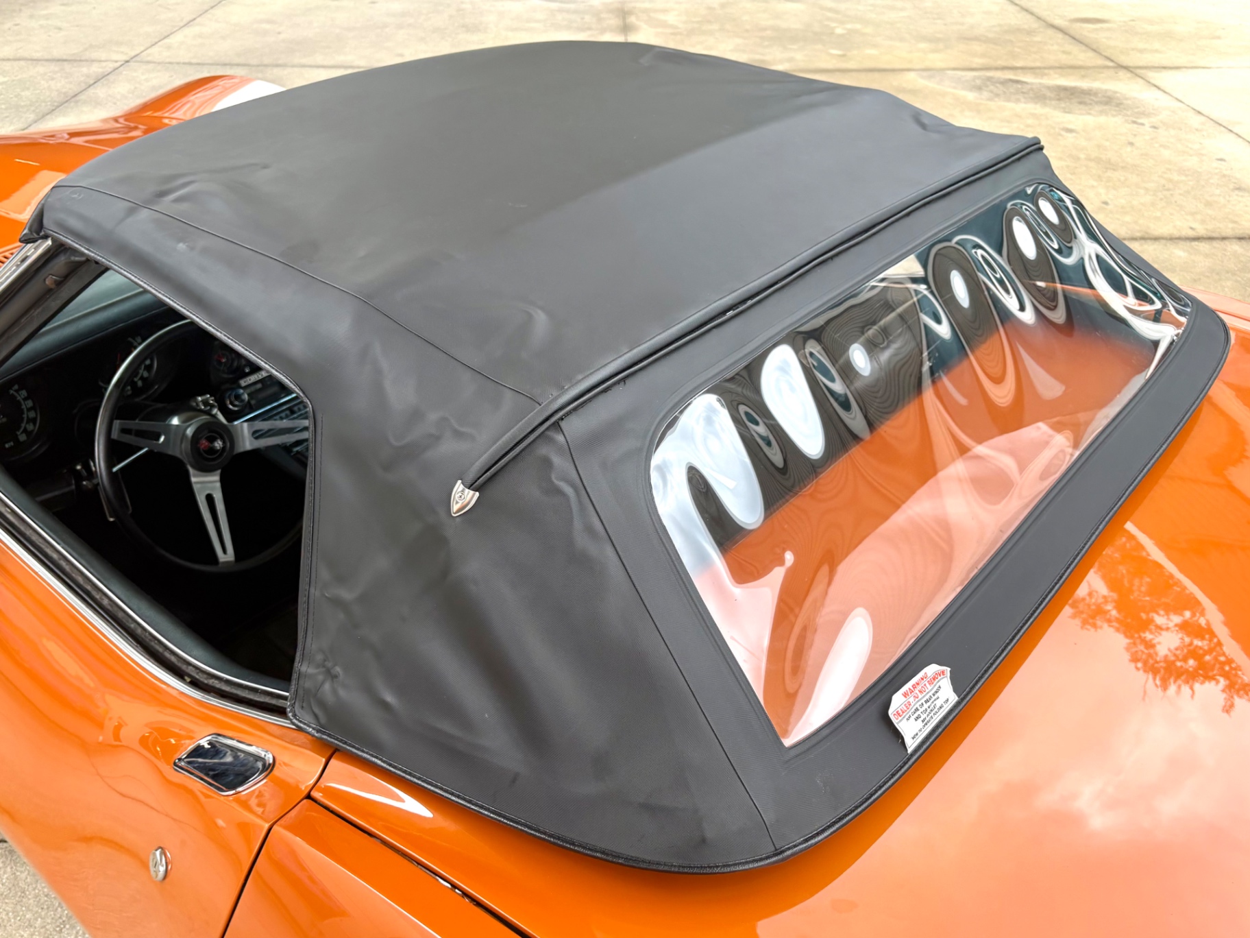 Vehicle photo 25