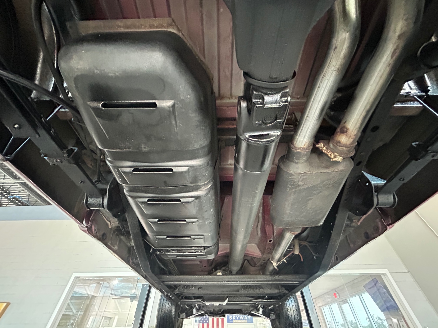 Vehicle photo 45
