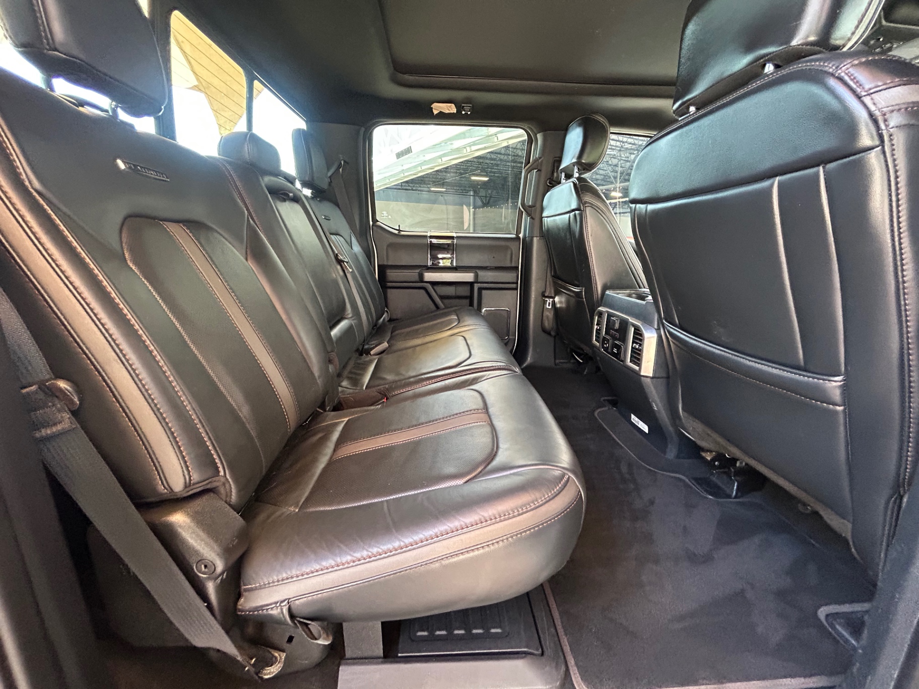 Vehicle photo 42