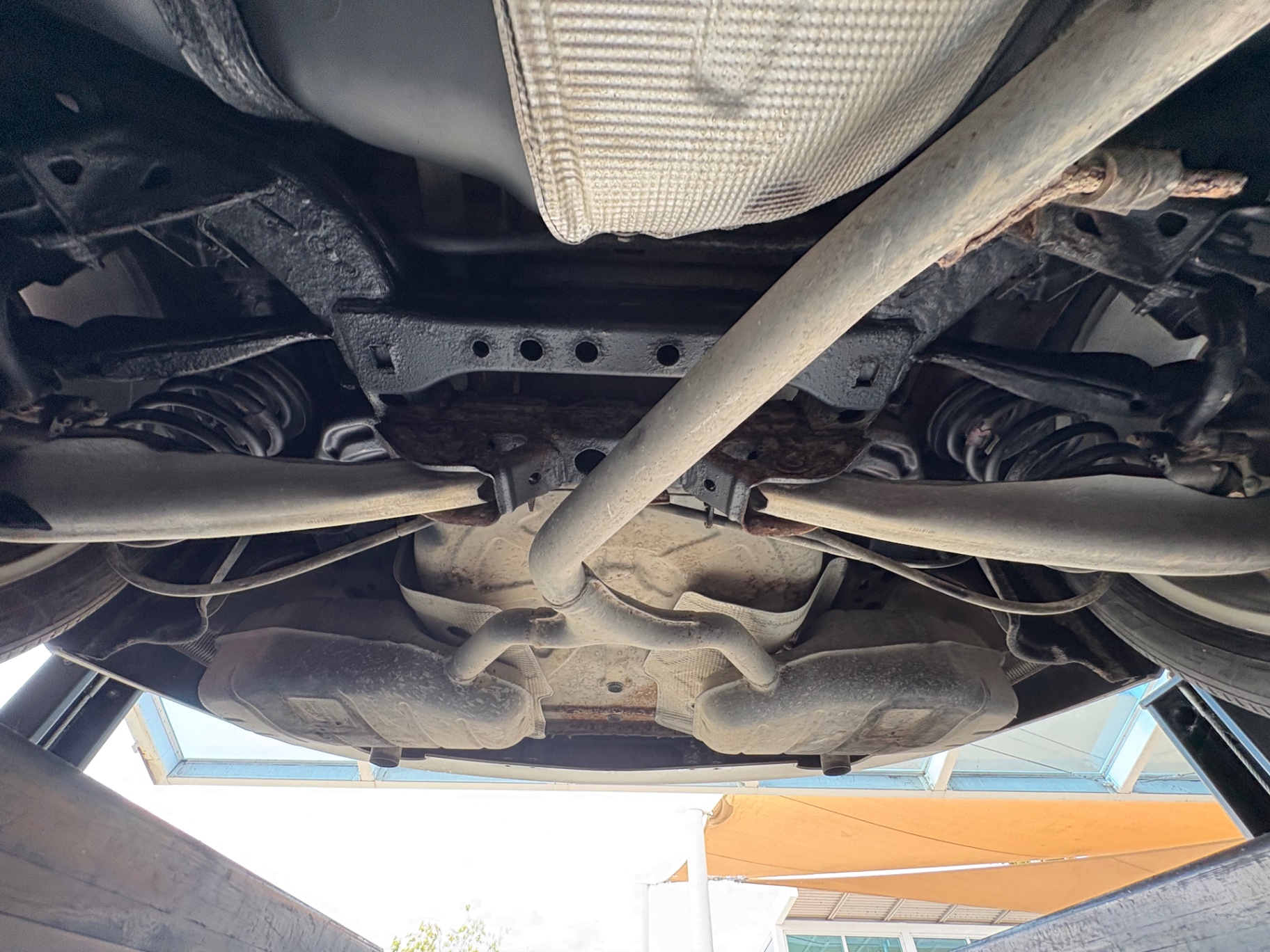 Vehicle photo 57