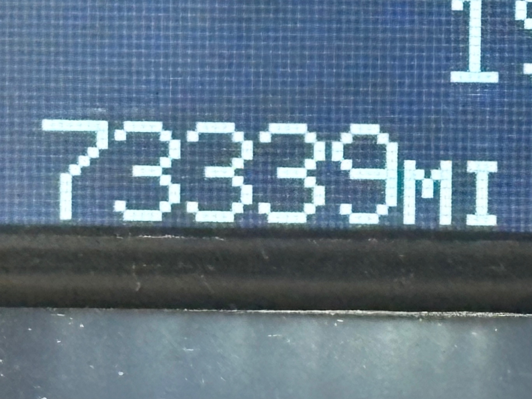 Vehicle photo 23