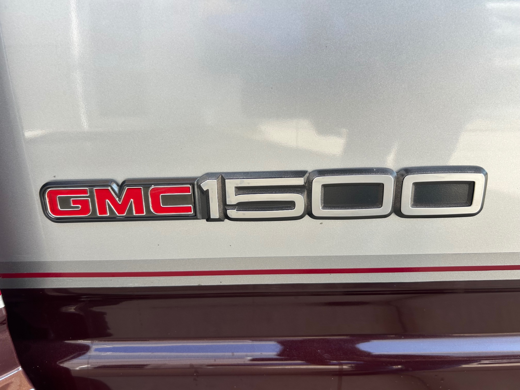 Vehicle photo 20