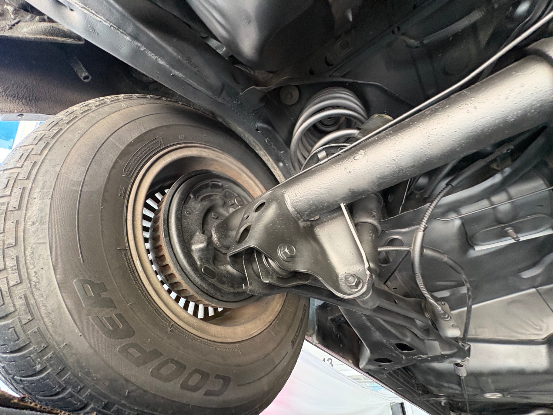 Vehicle photo 51
