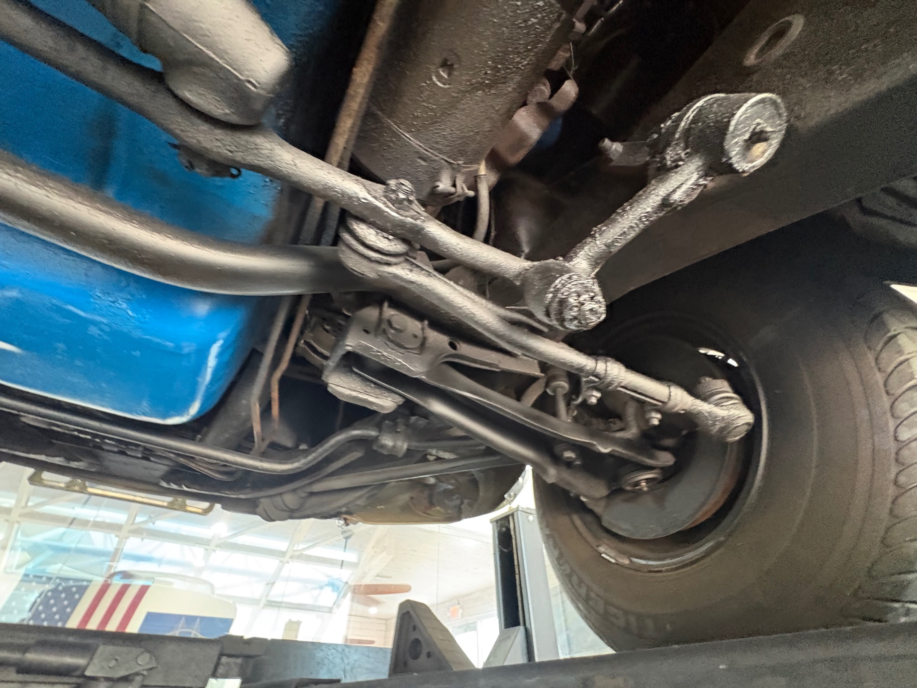 Vehicle photo 58