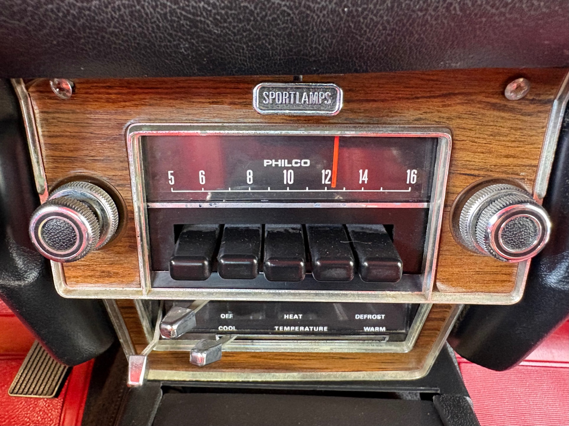 Vehicle photo 42