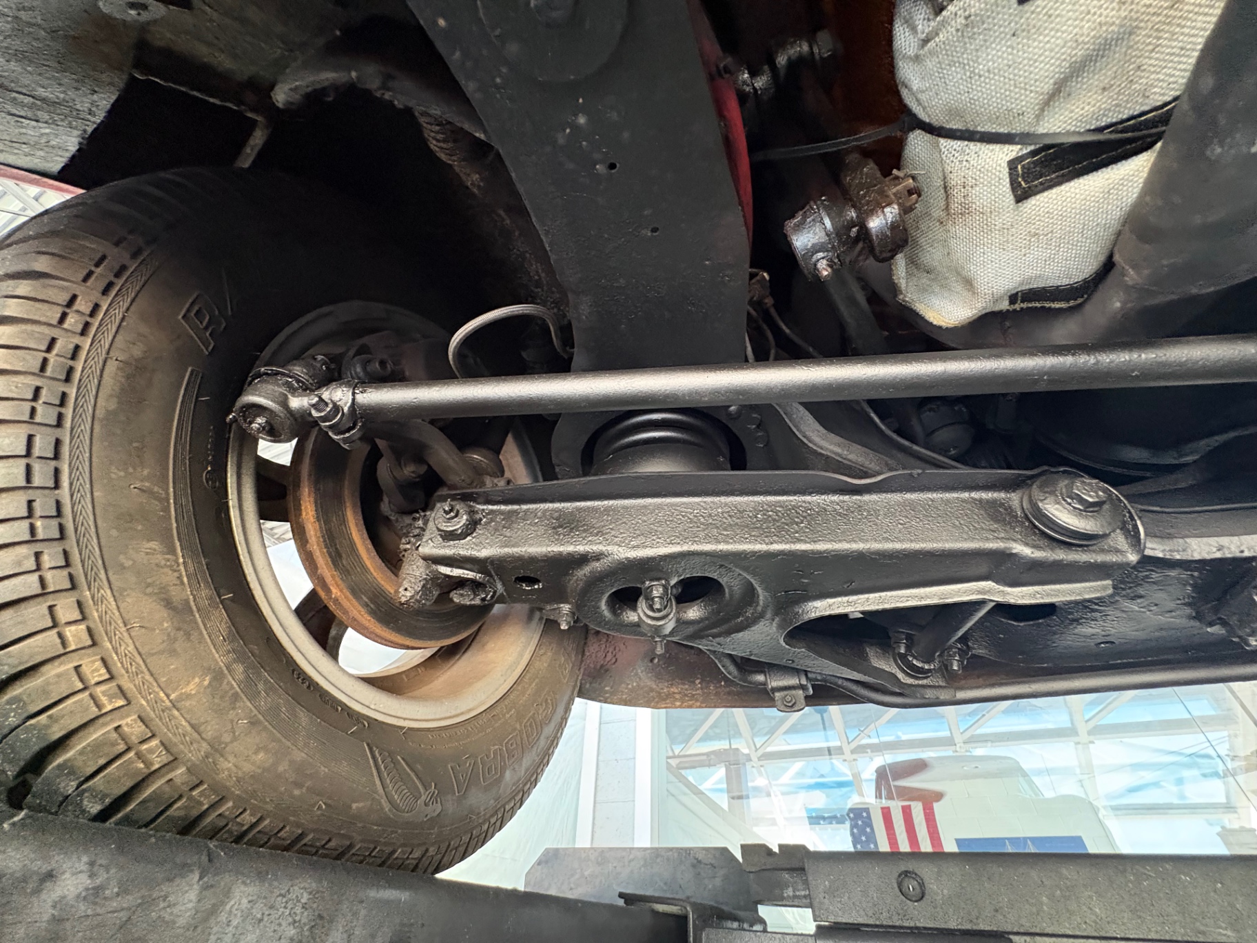 Vehicle photo 57