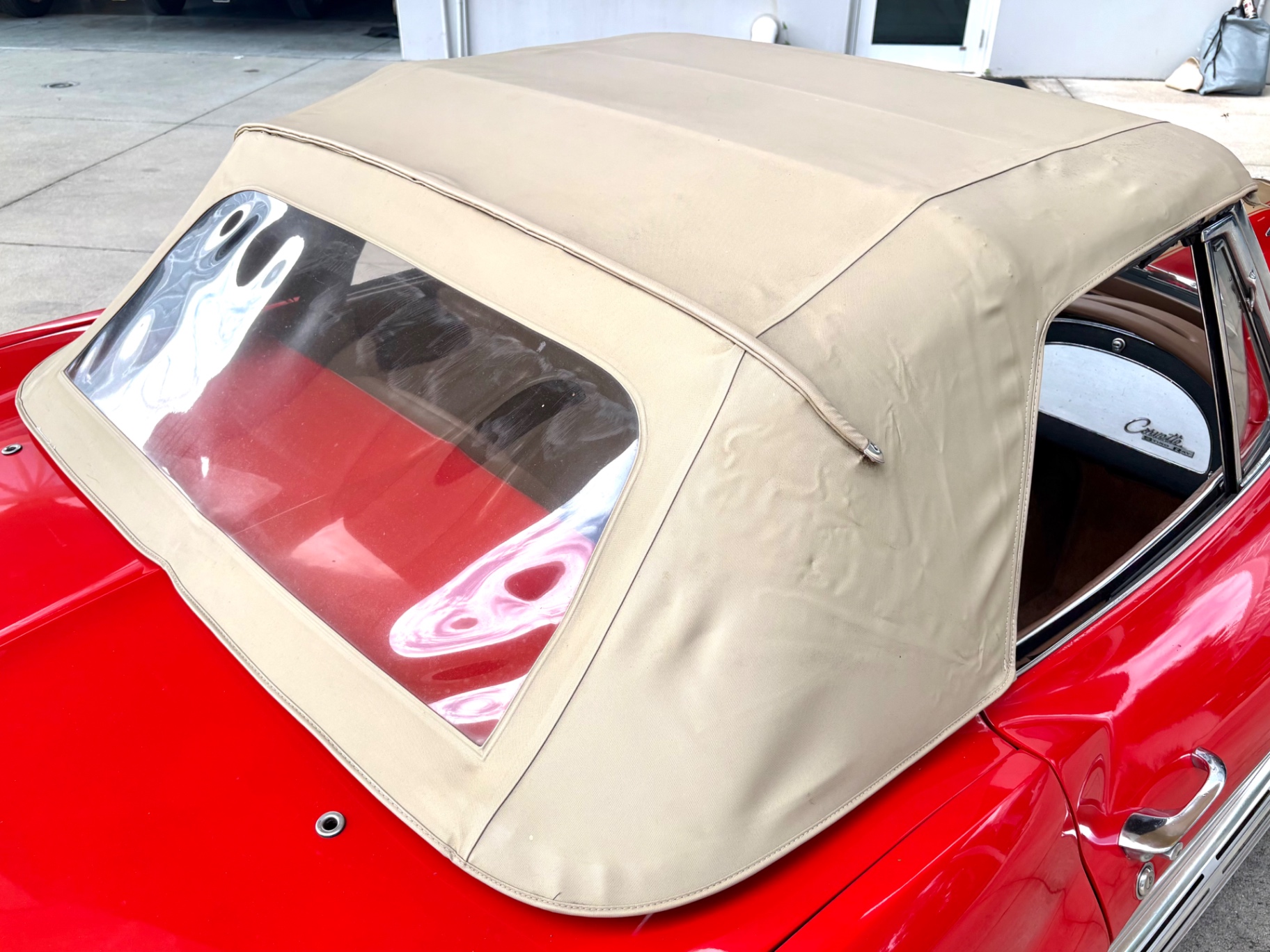 Vehicle photo 26