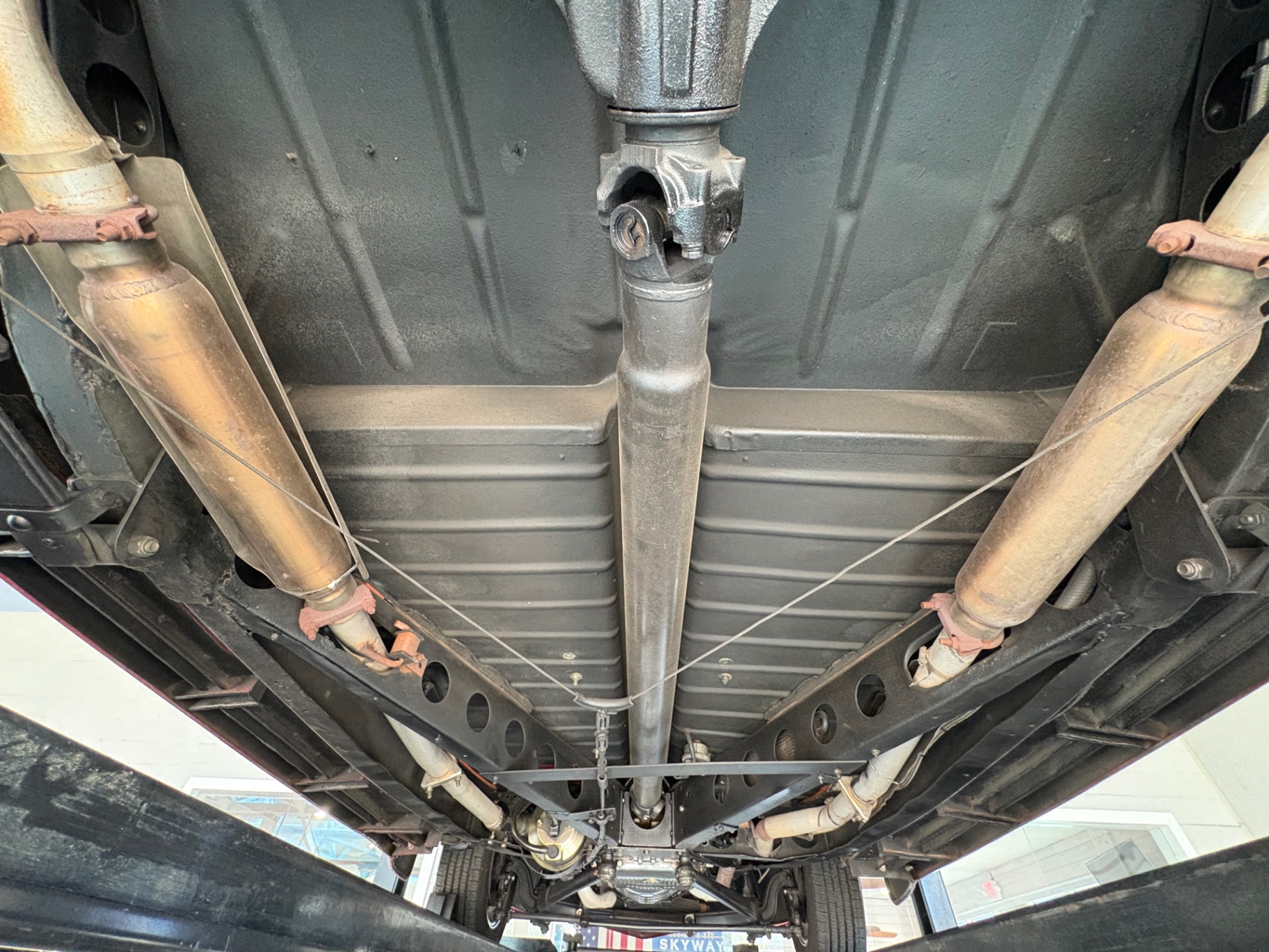 Vehicle photo 41