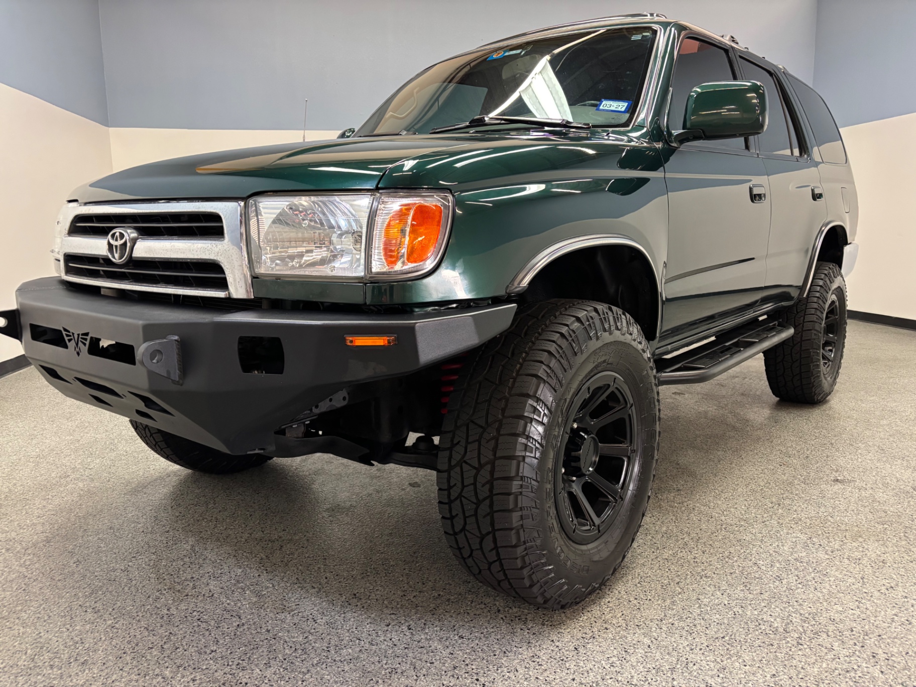 Vehicle photo 2