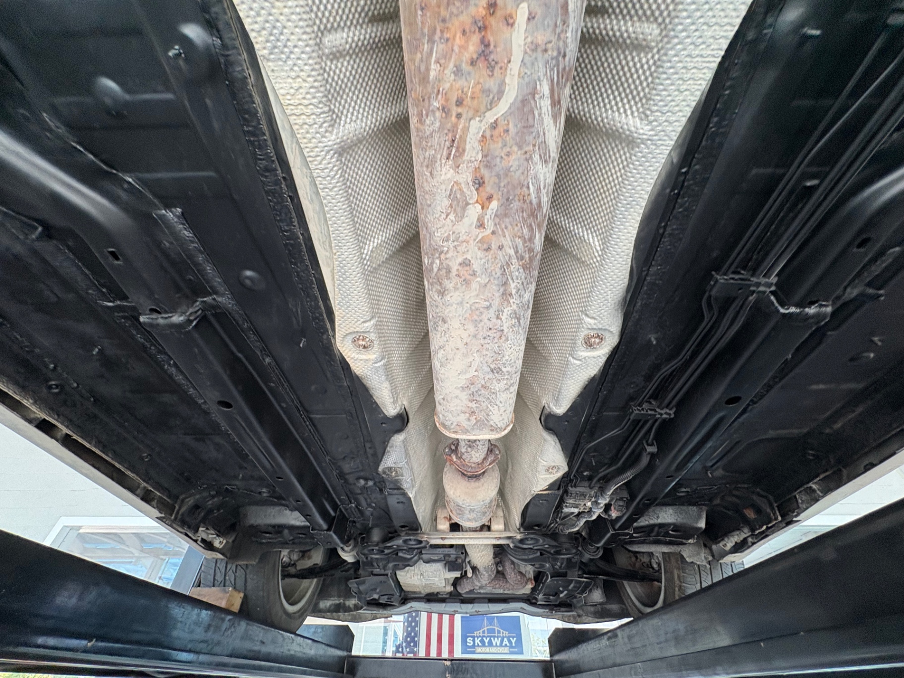 Vehicle photo 49