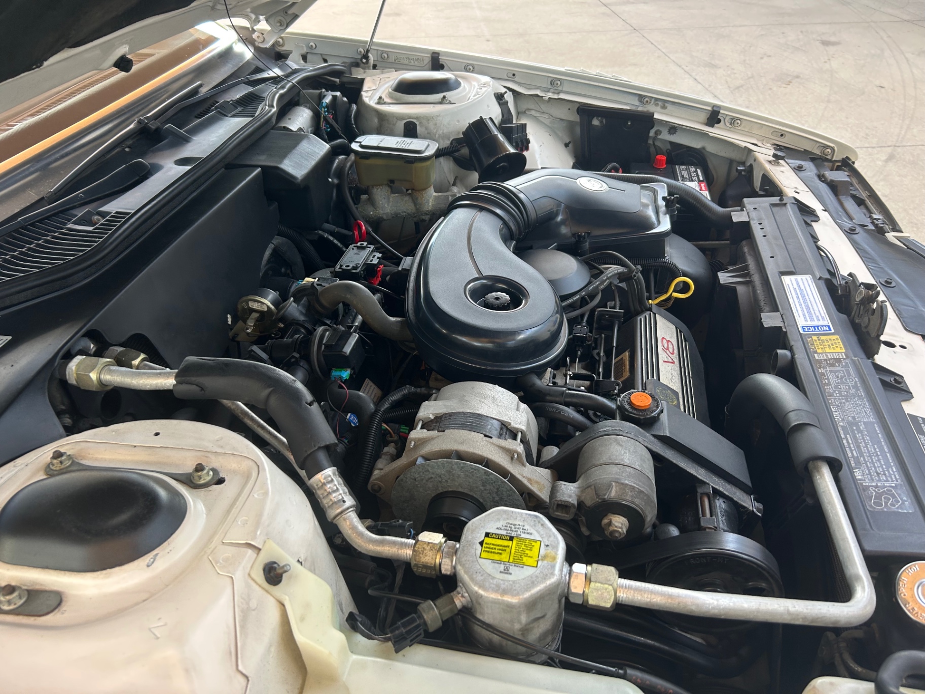 Vehicle photo 16