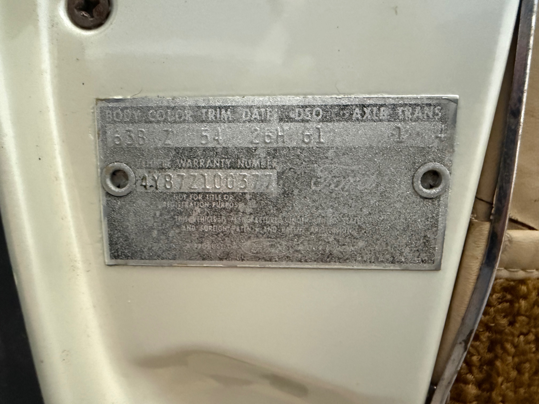 Vehicle photo 21