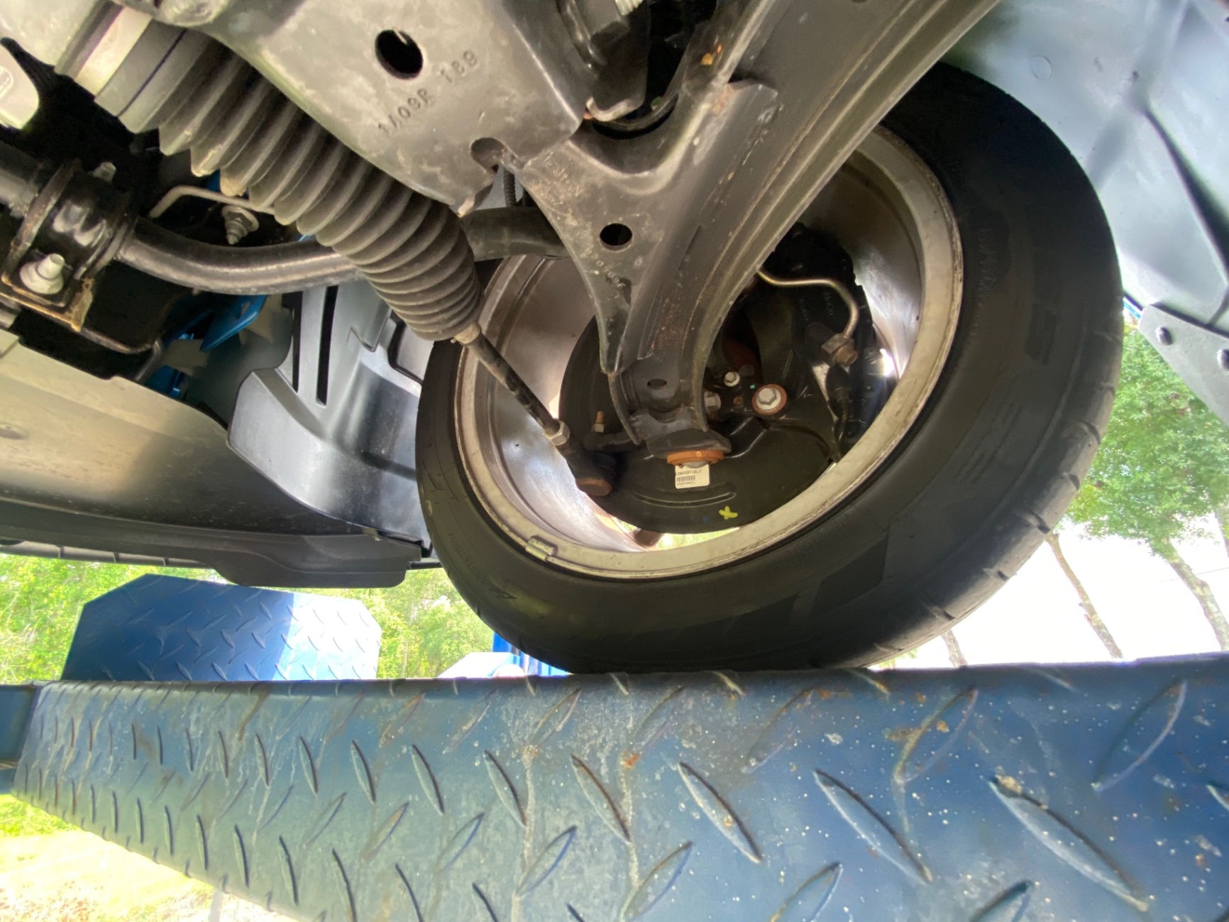 Vehicle photo 68