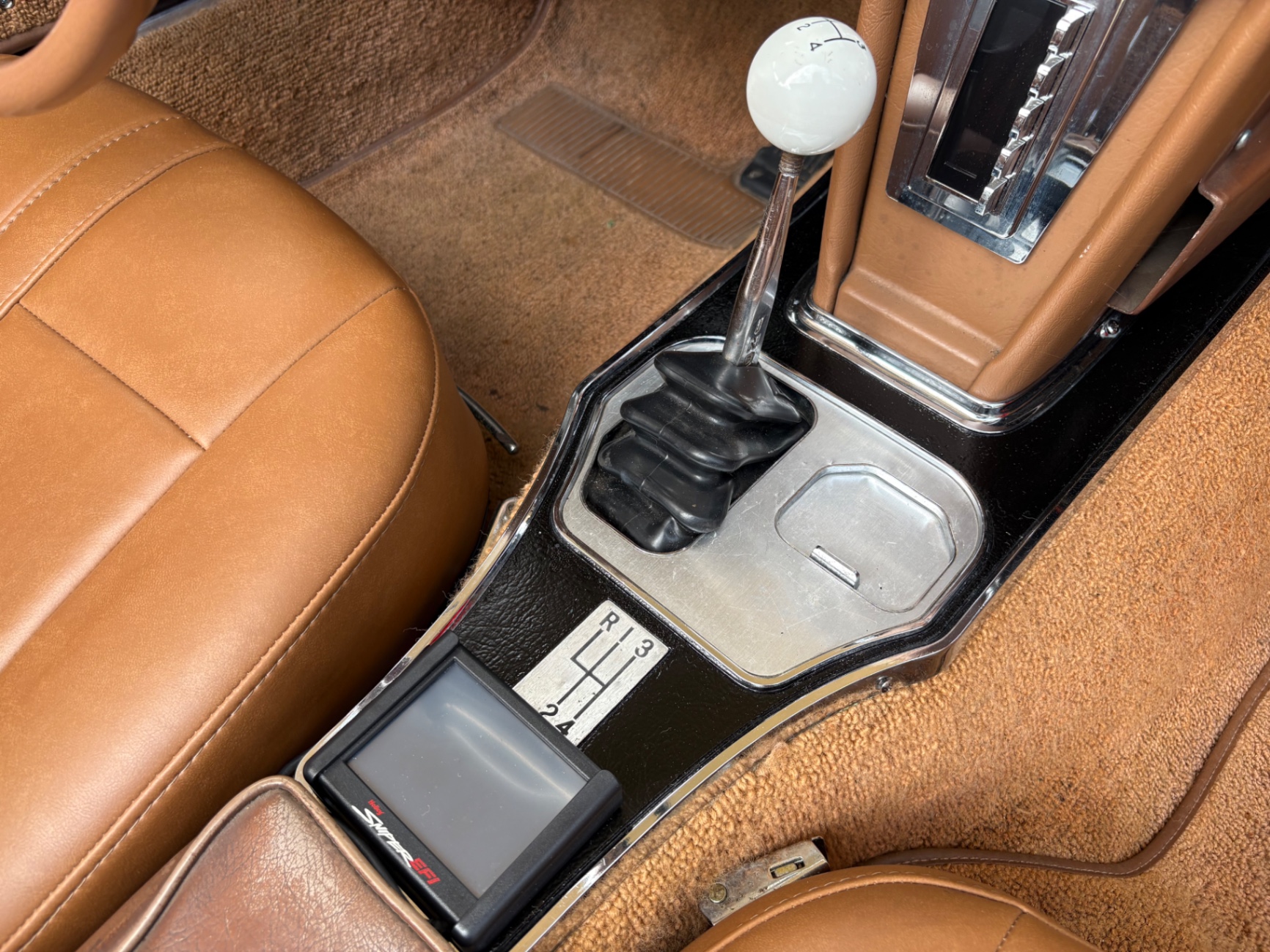 Vehicle photo 45