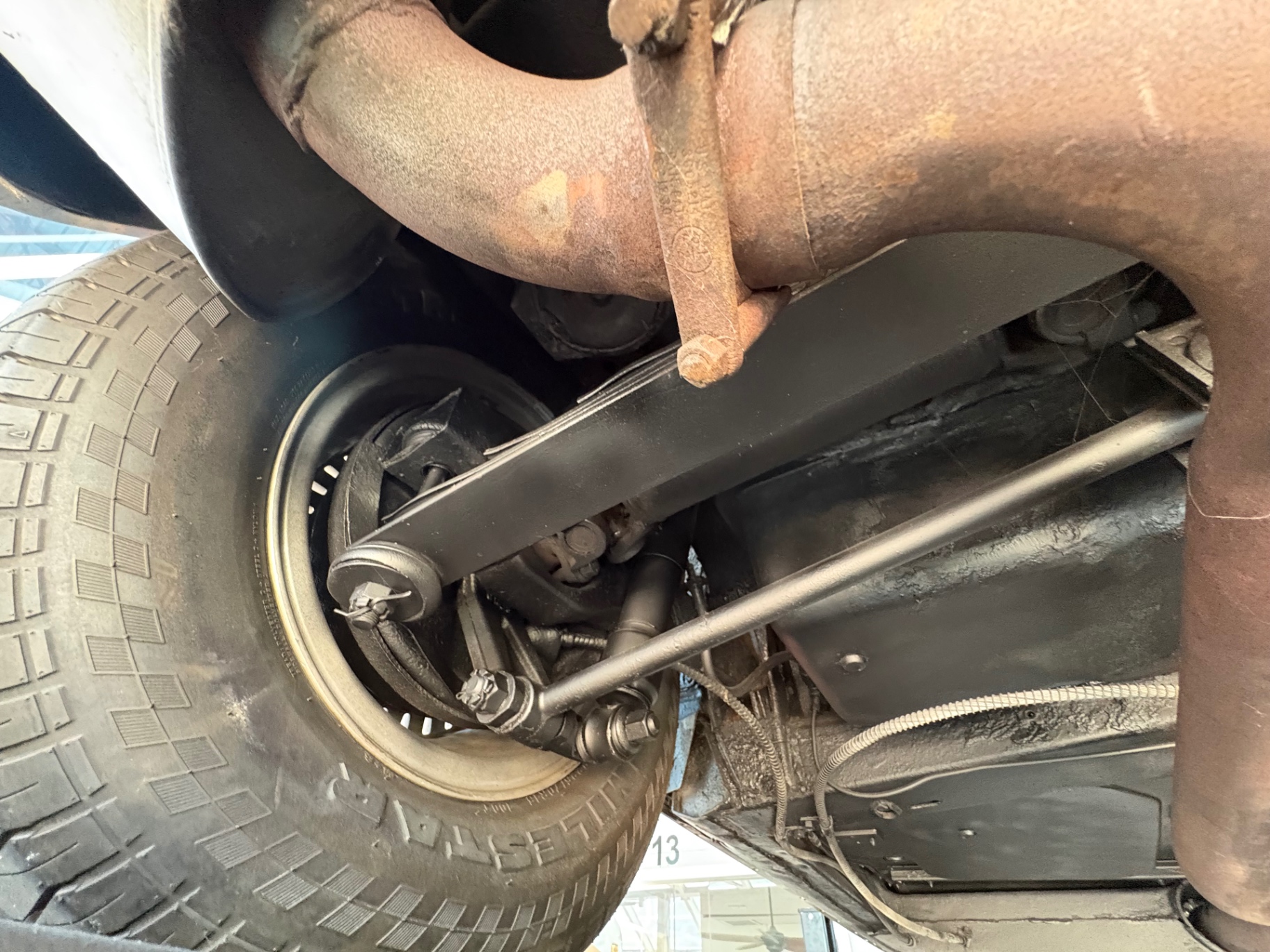 Vehicle photo 56