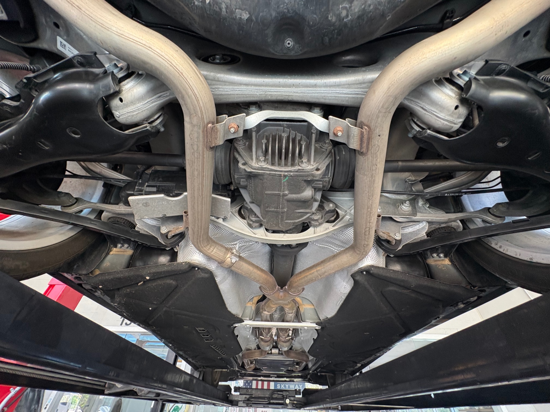 Vehicle photo 41