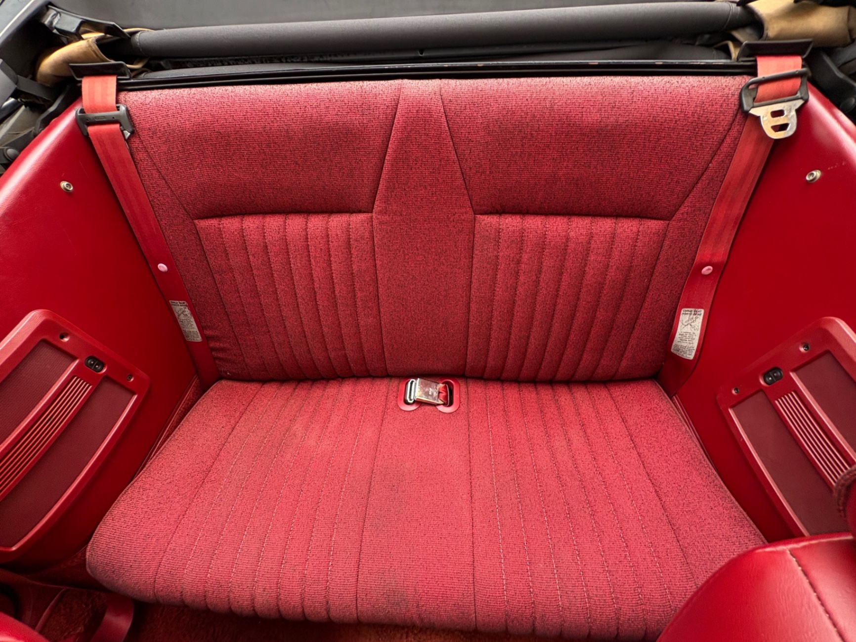 Vehicle photo 38