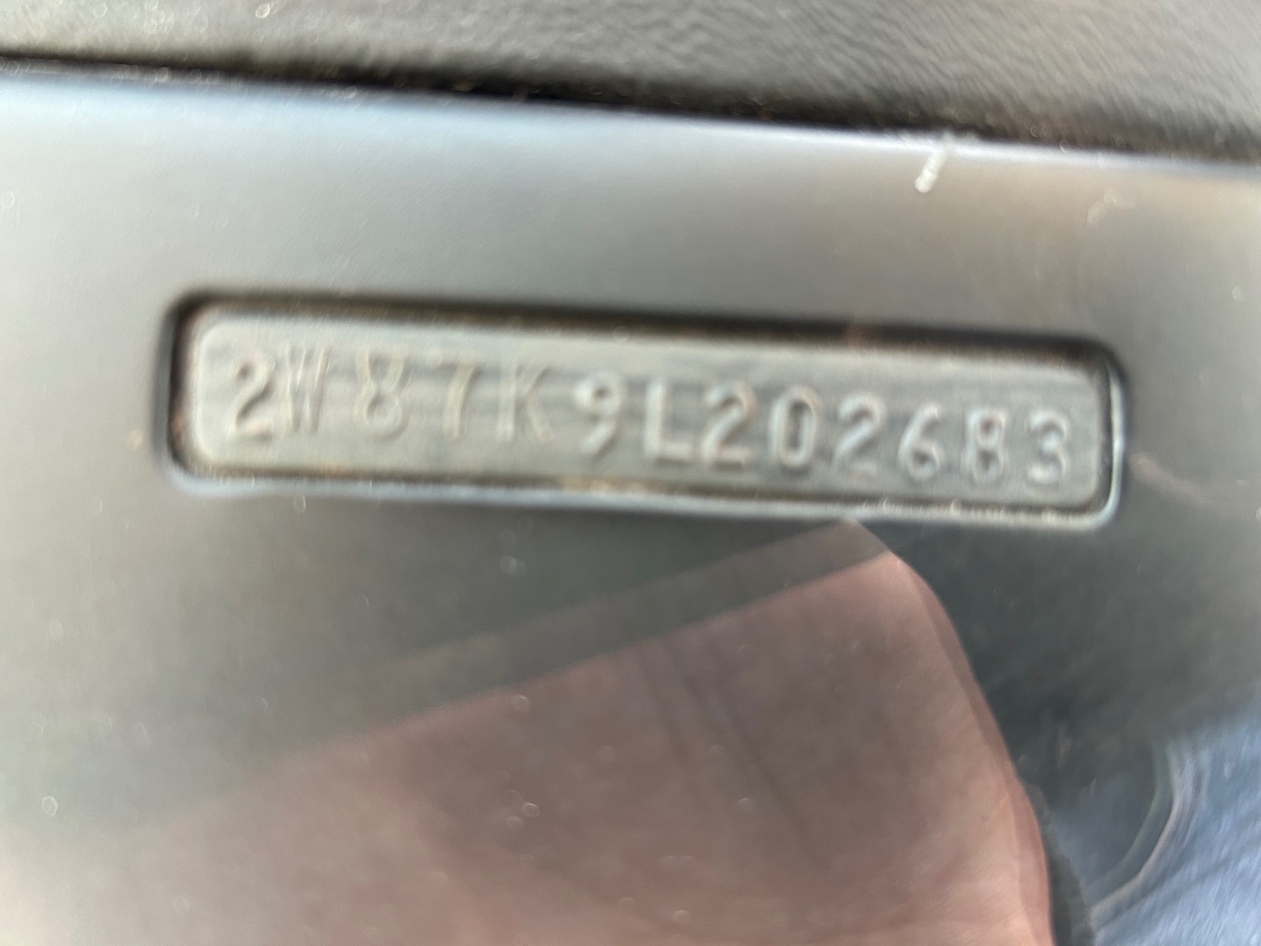 Vehicle photo 25