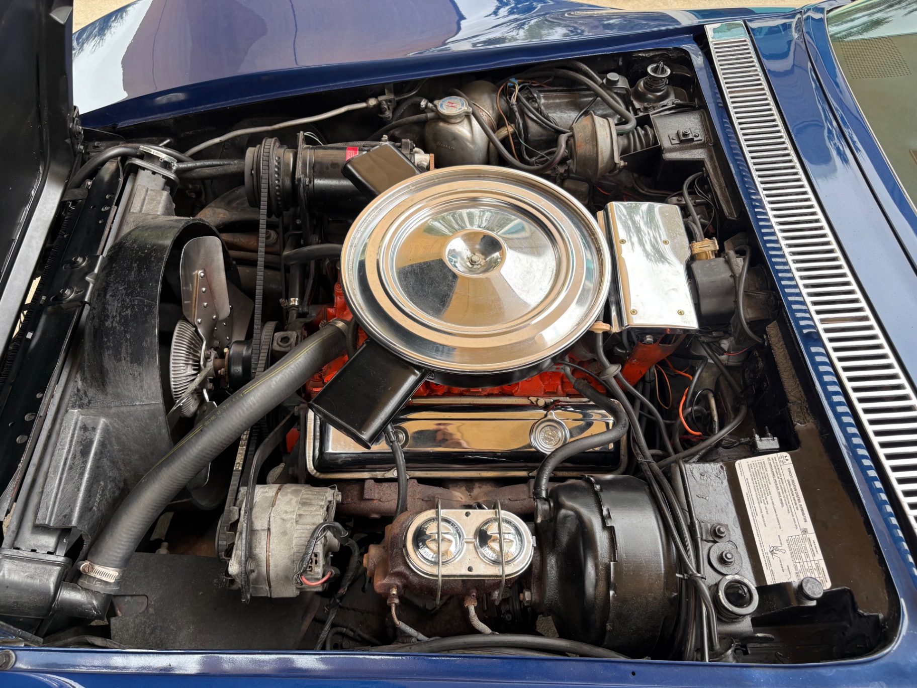 Vehicle photo 29