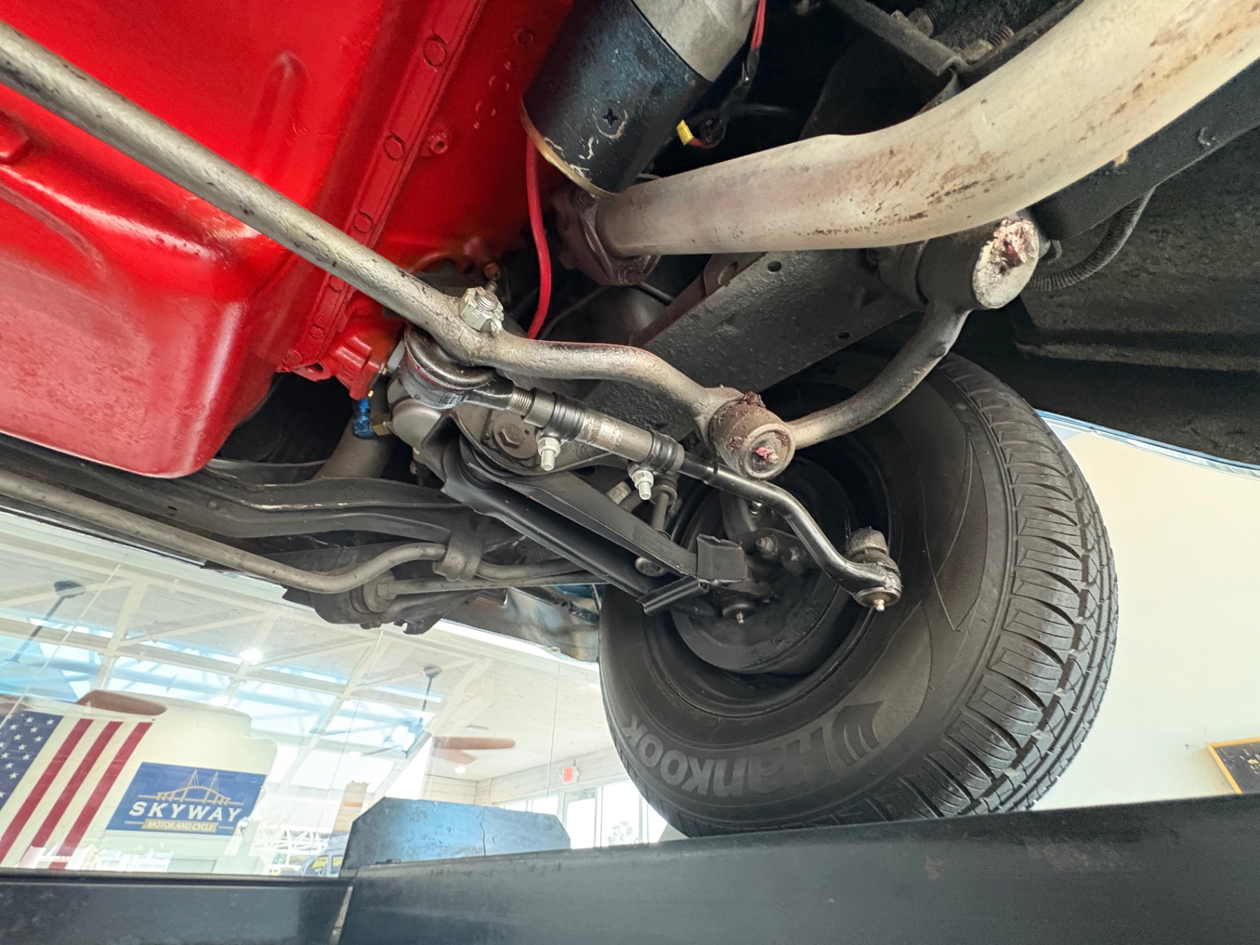 Vehicle photo 50