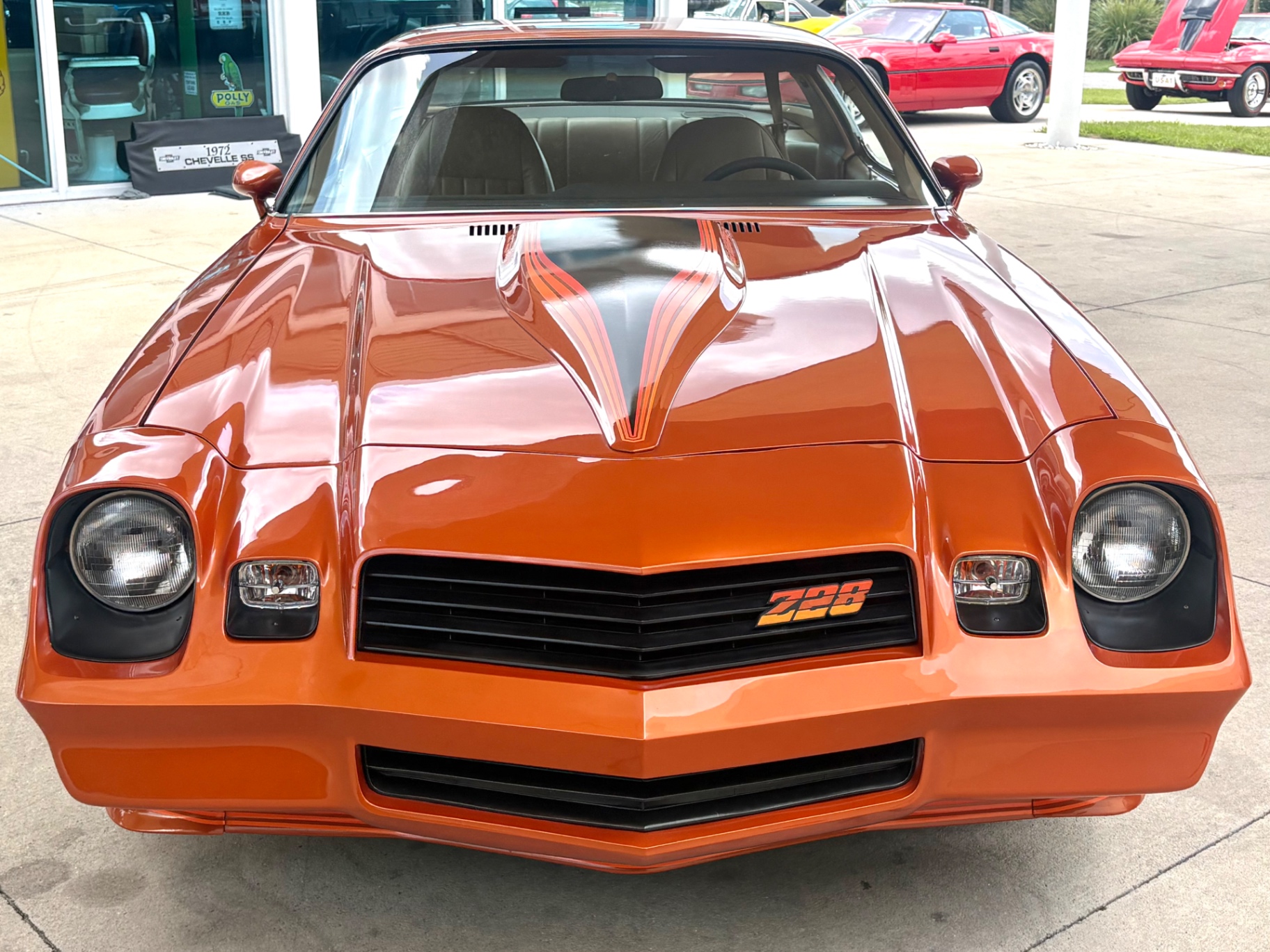Vehicle photo 3