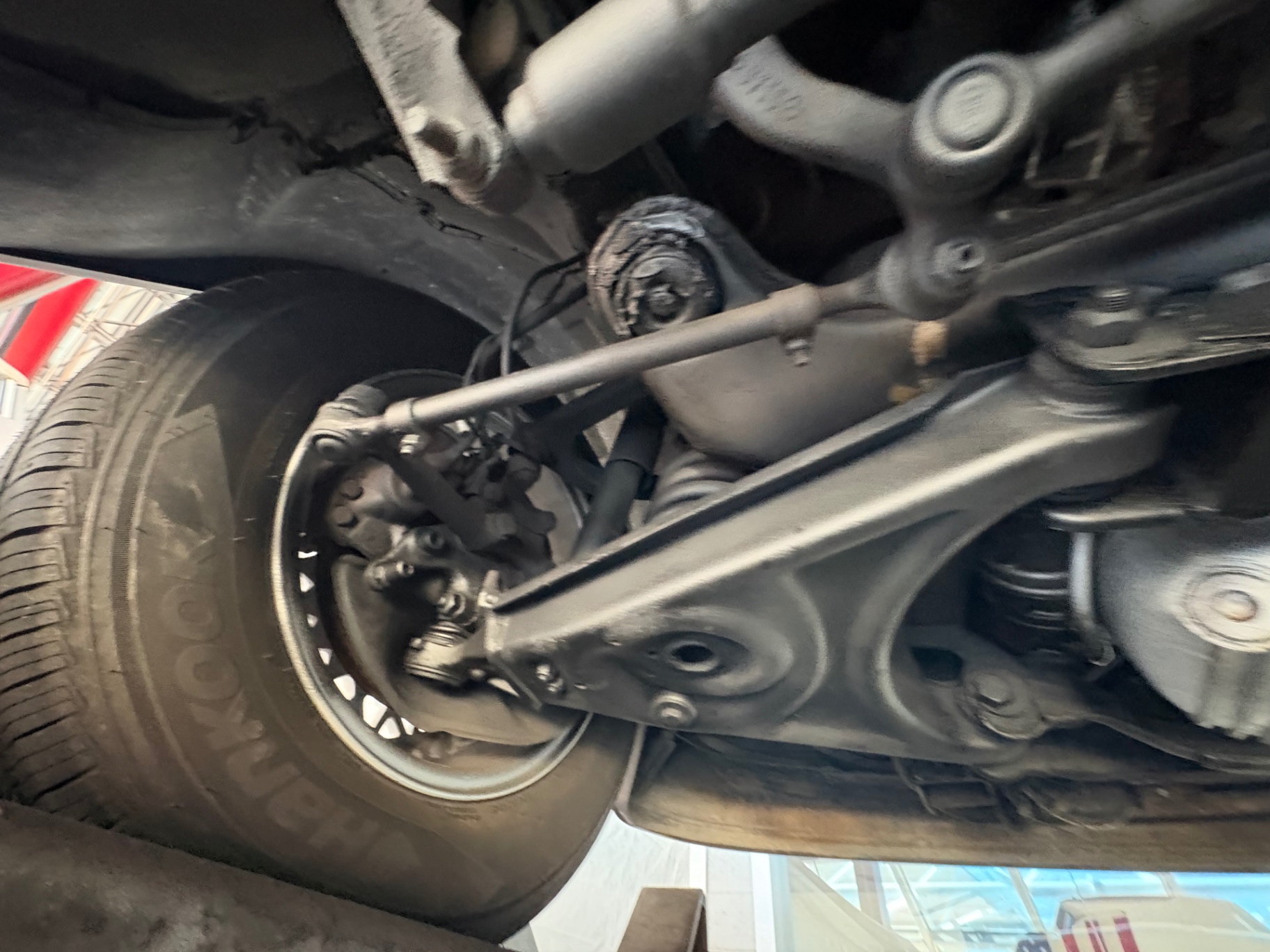 Vehicle photo 48