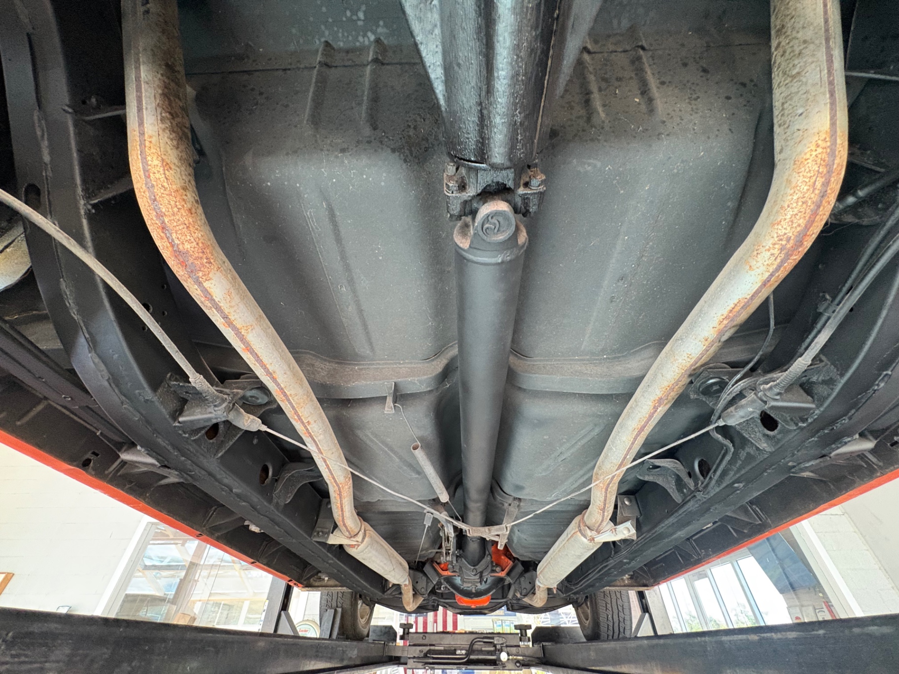 Vehicle photo 48