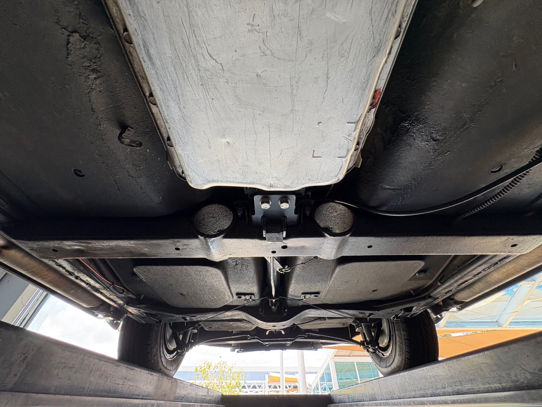 Vehicle photo 60