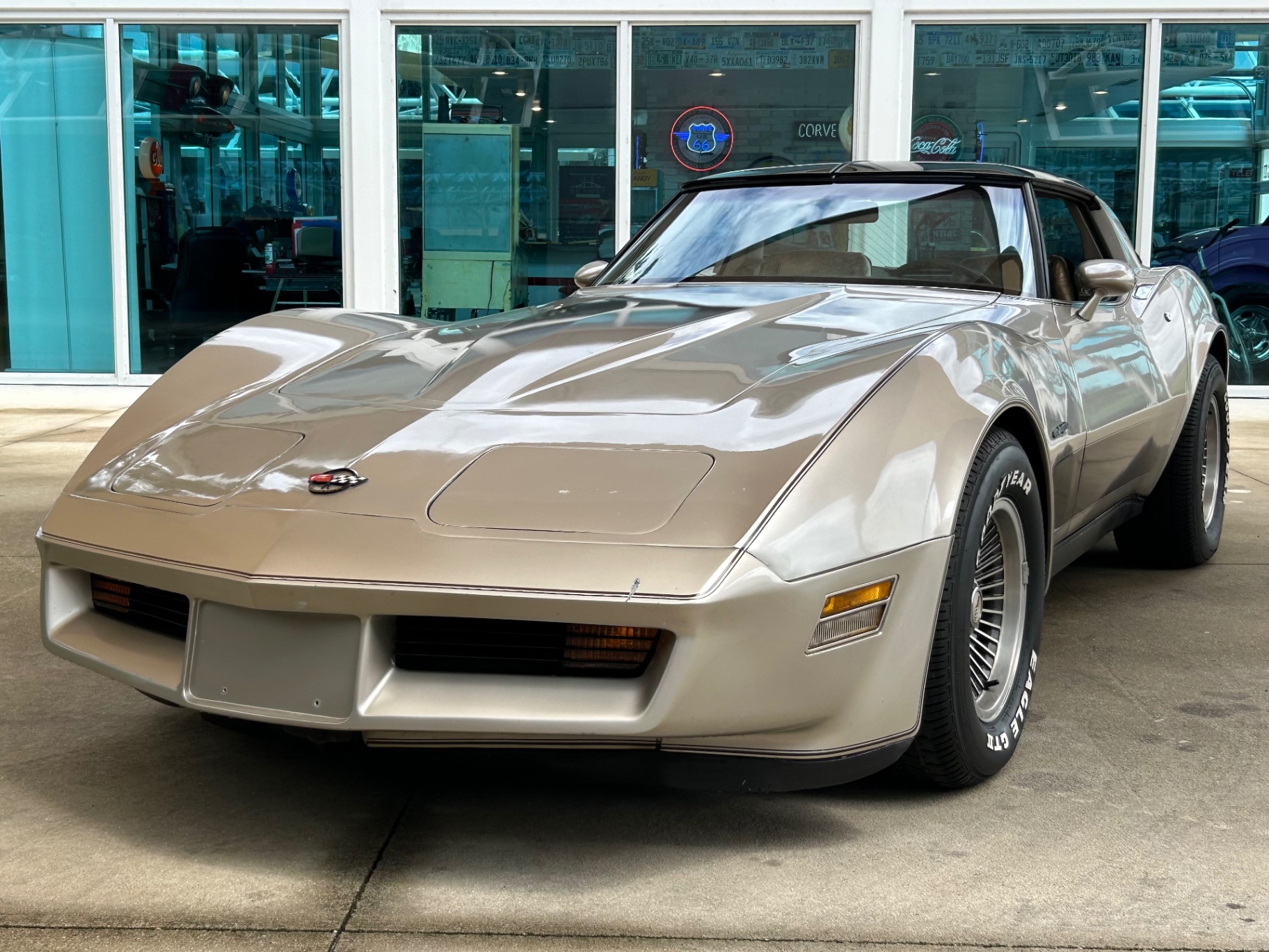 Vehicle photo 1