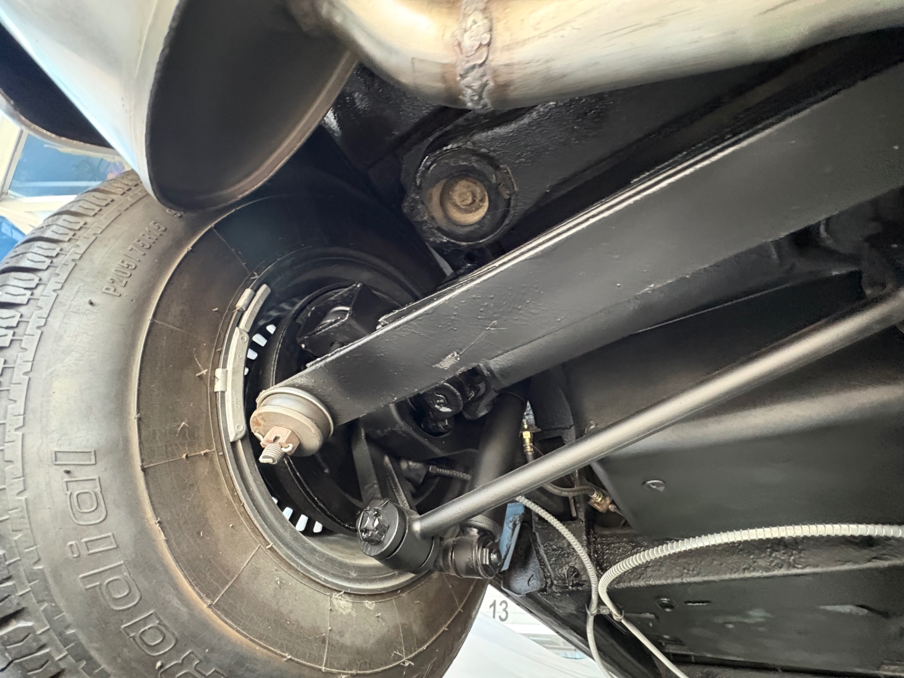Vehicle photo 57