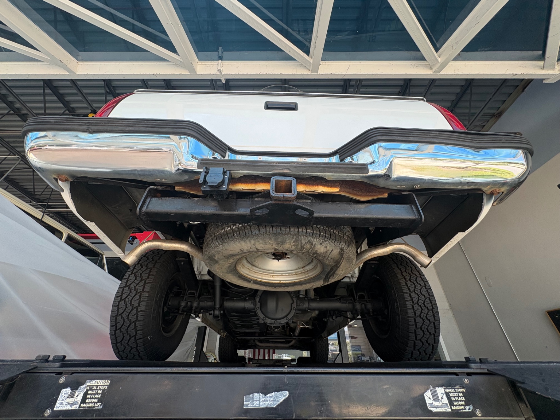 Vehicle photo 40