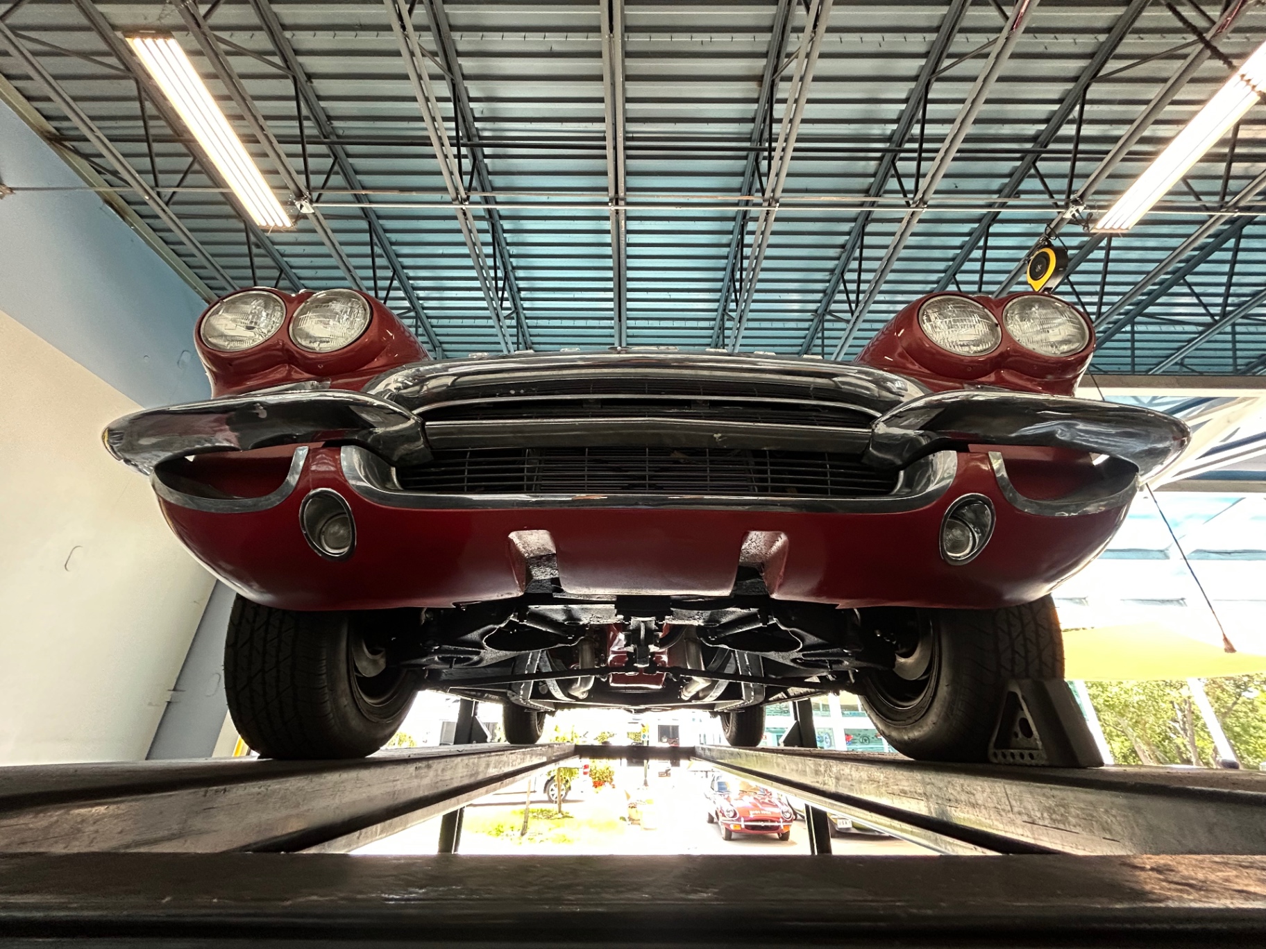 Vehicle photo 53