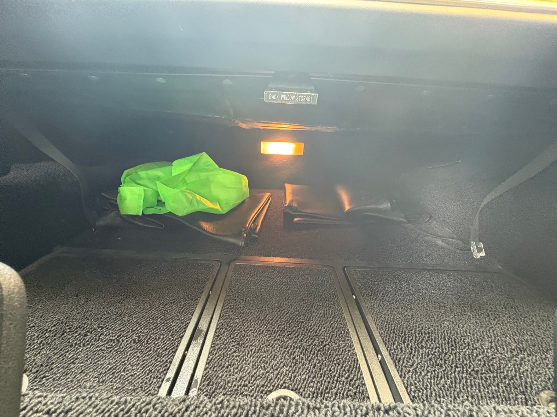 Vehicle photo 34