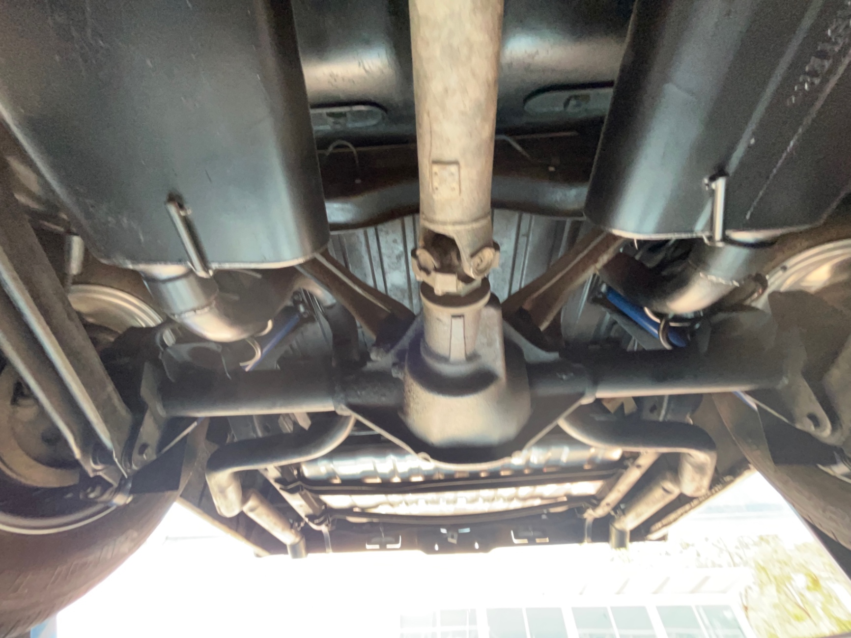 Vehicle photo 51