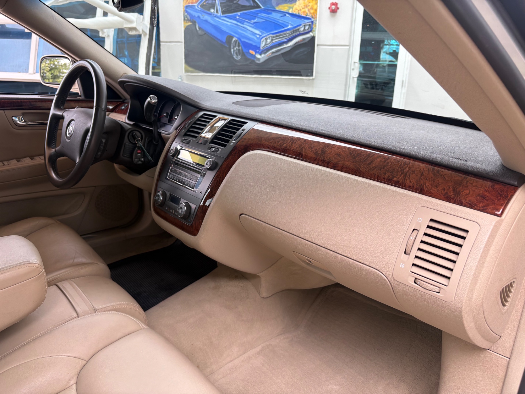 Vehicle photo 42