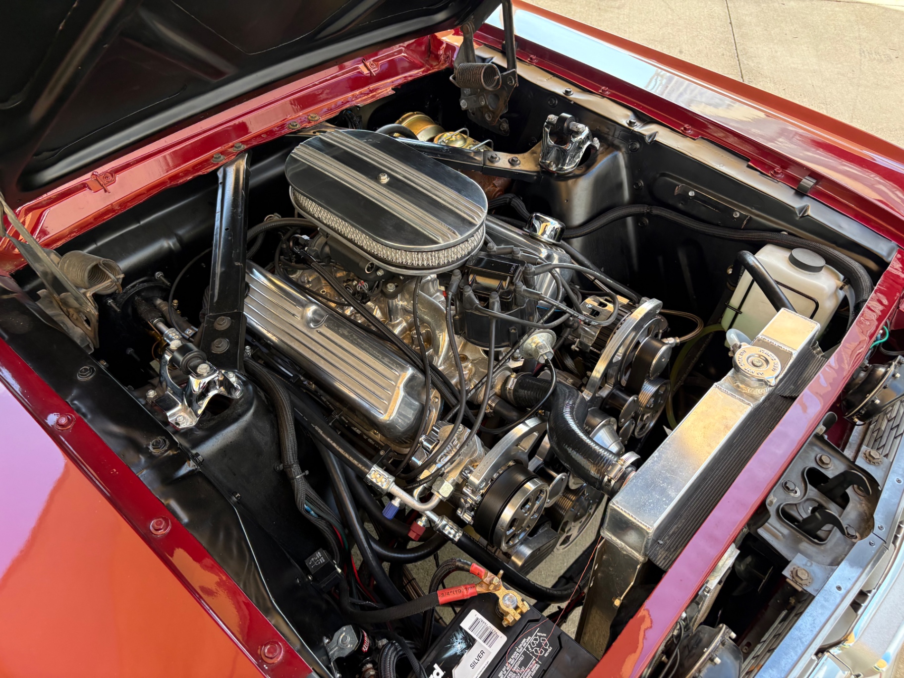 Vehicle photo 25