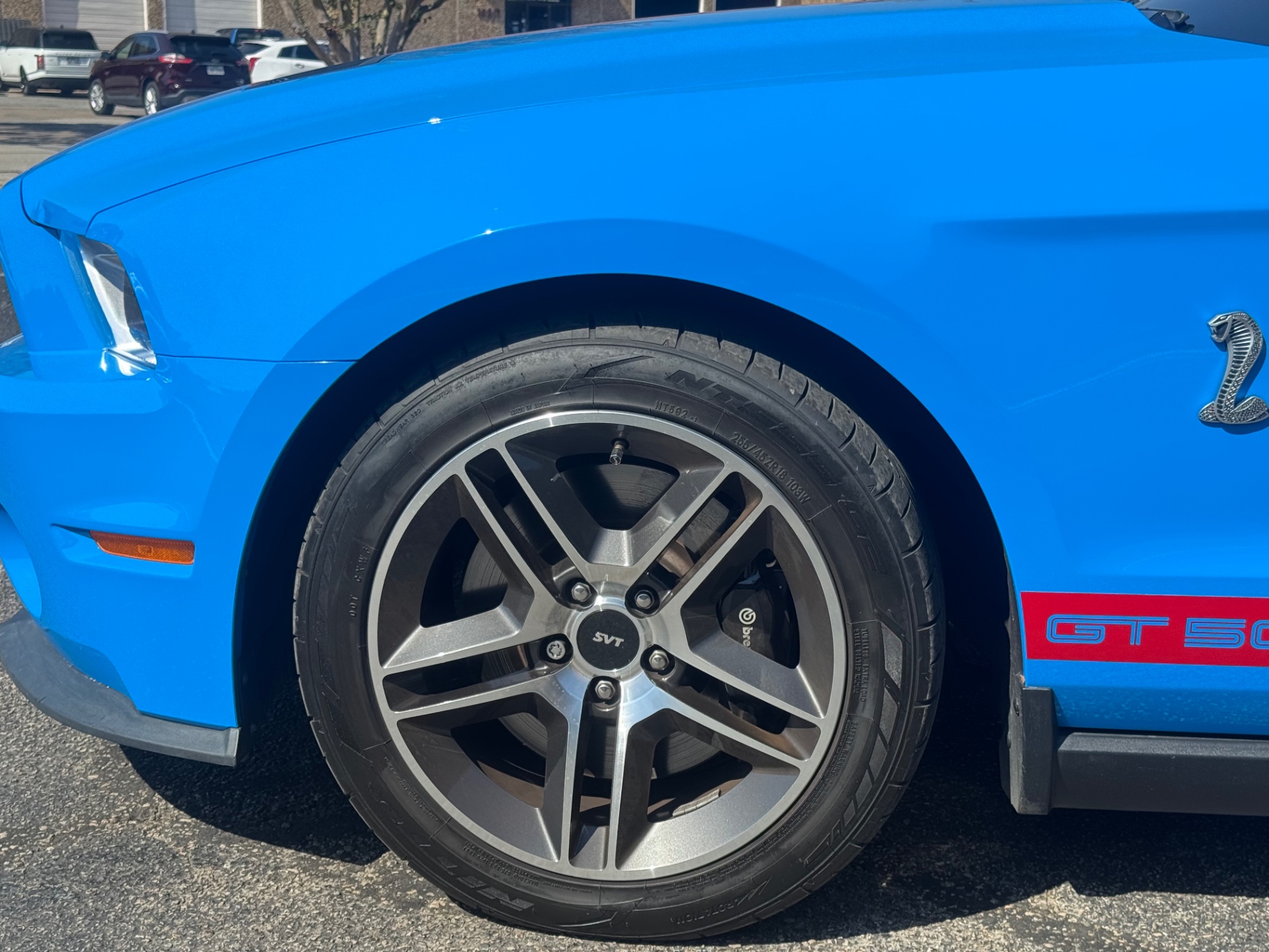 Vehicle photo 29