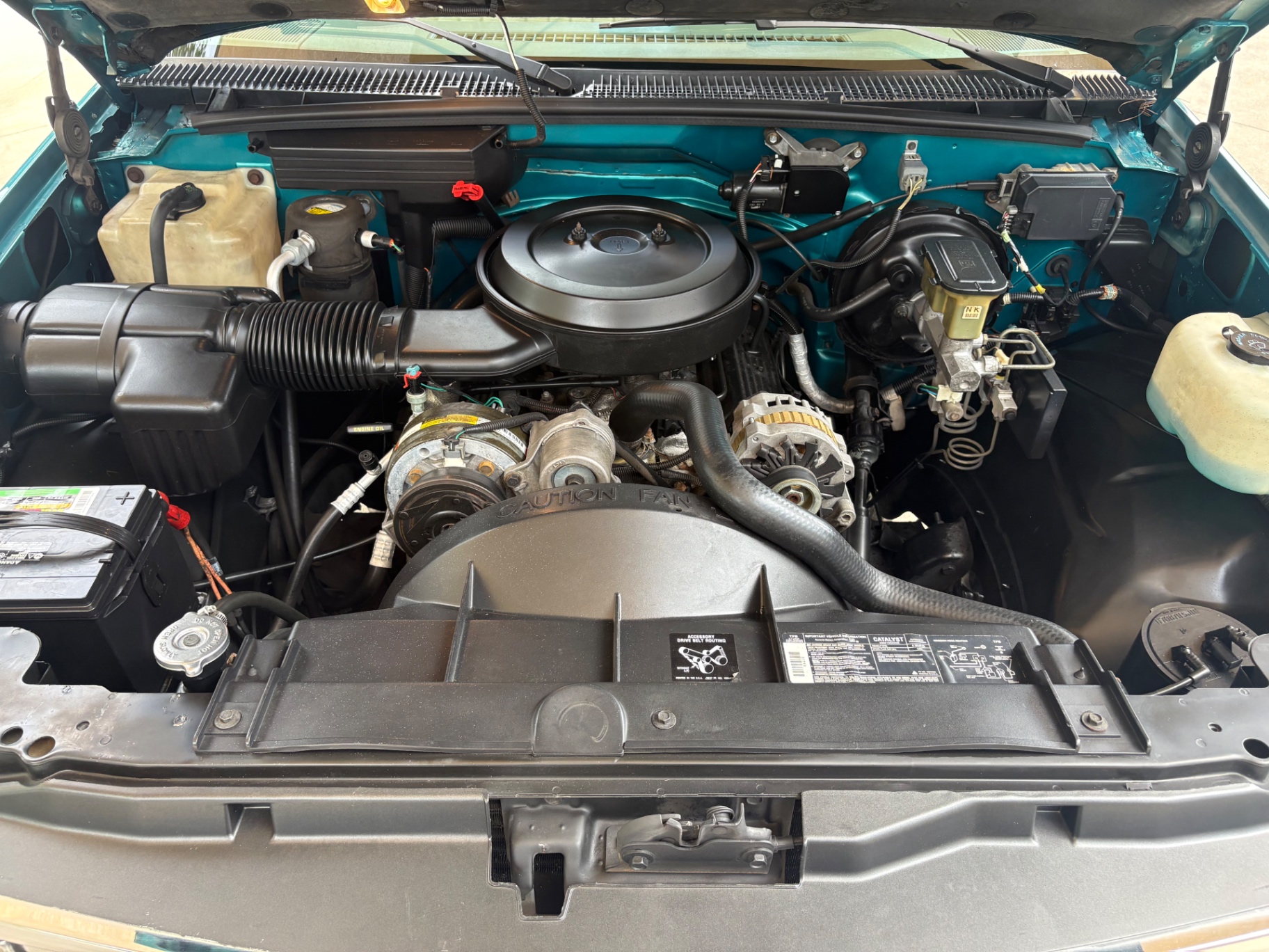 Vehicle photo 29