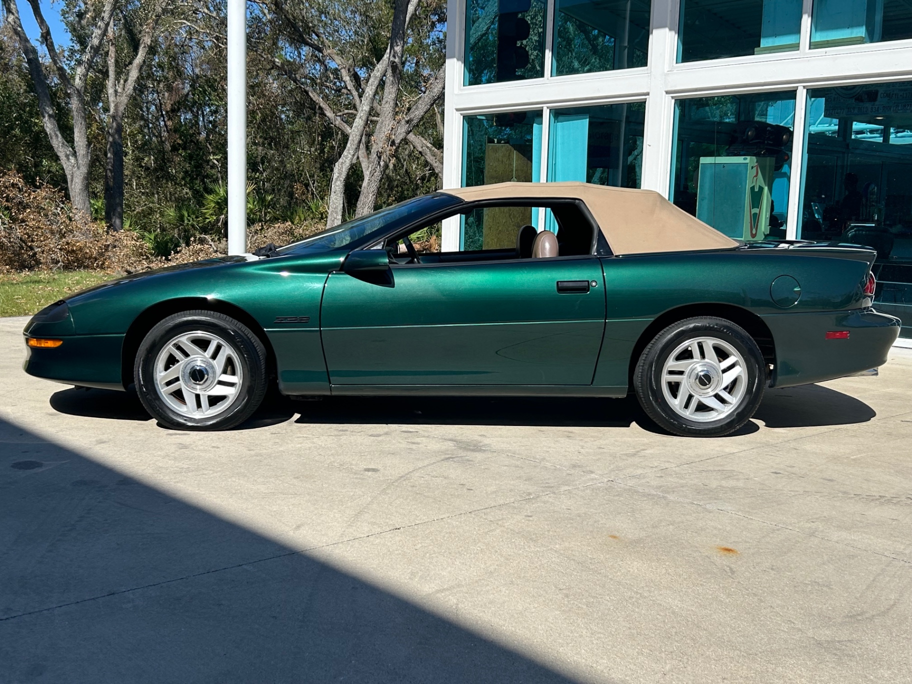 1995 Chevrolet Camaro null photo 15