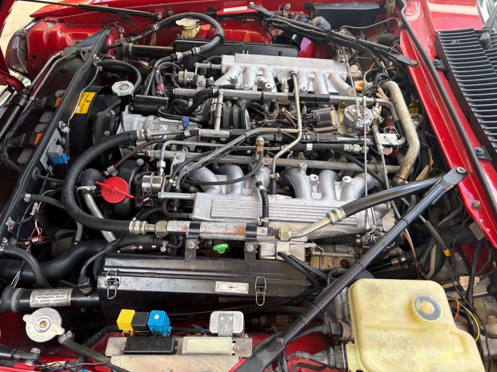 Vehicle photo 33
