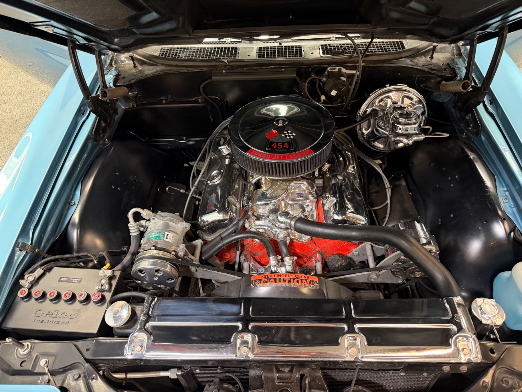 Vehicle photo 68