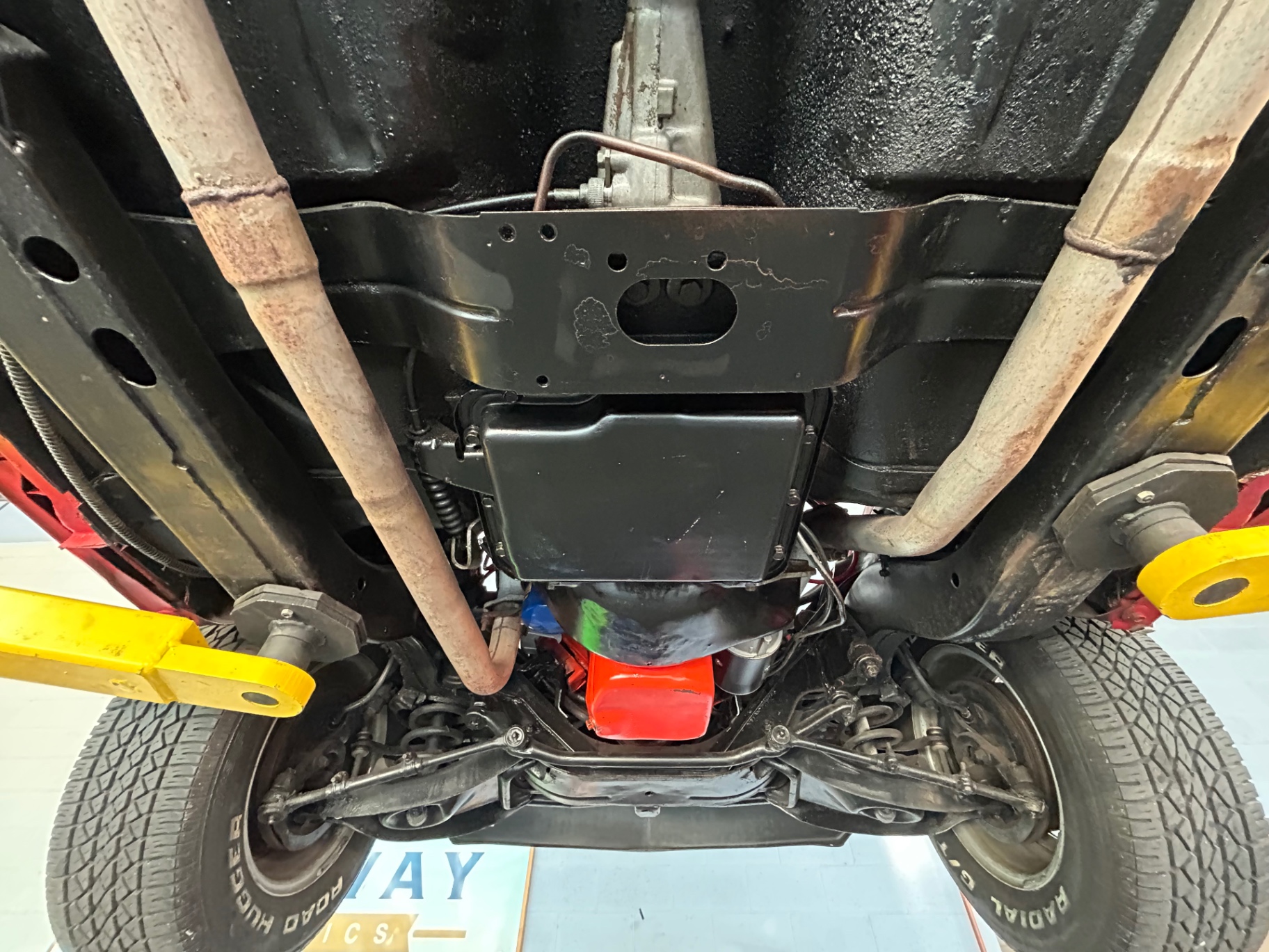 Vehicle photo 50